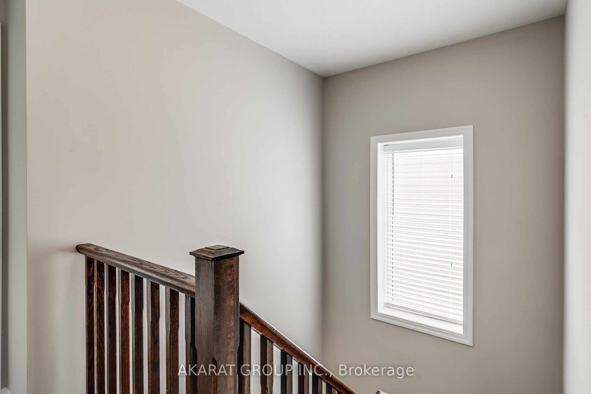 31 Pickett Place Property Photo 21
