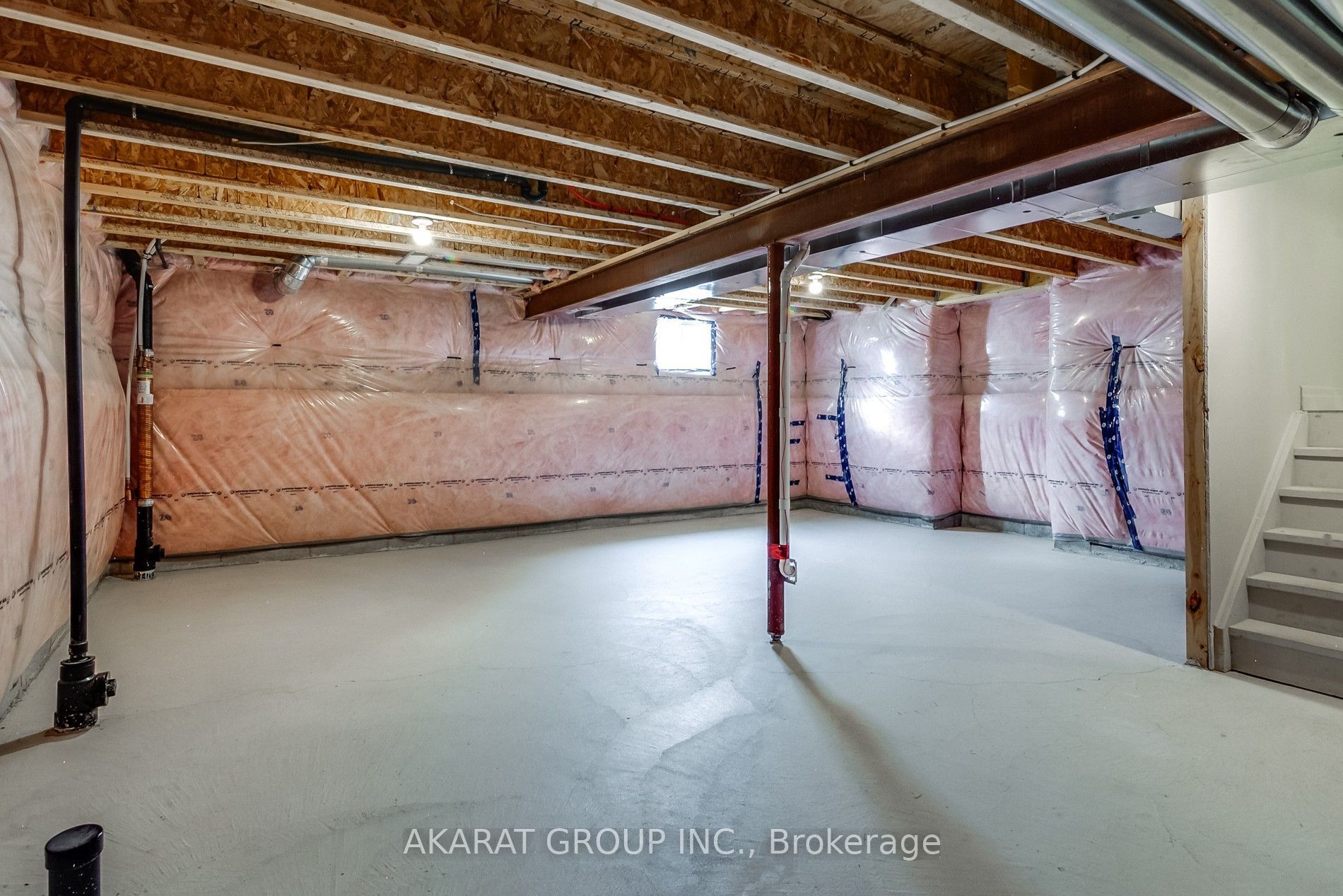 31 Pickett Place Property Photo 38