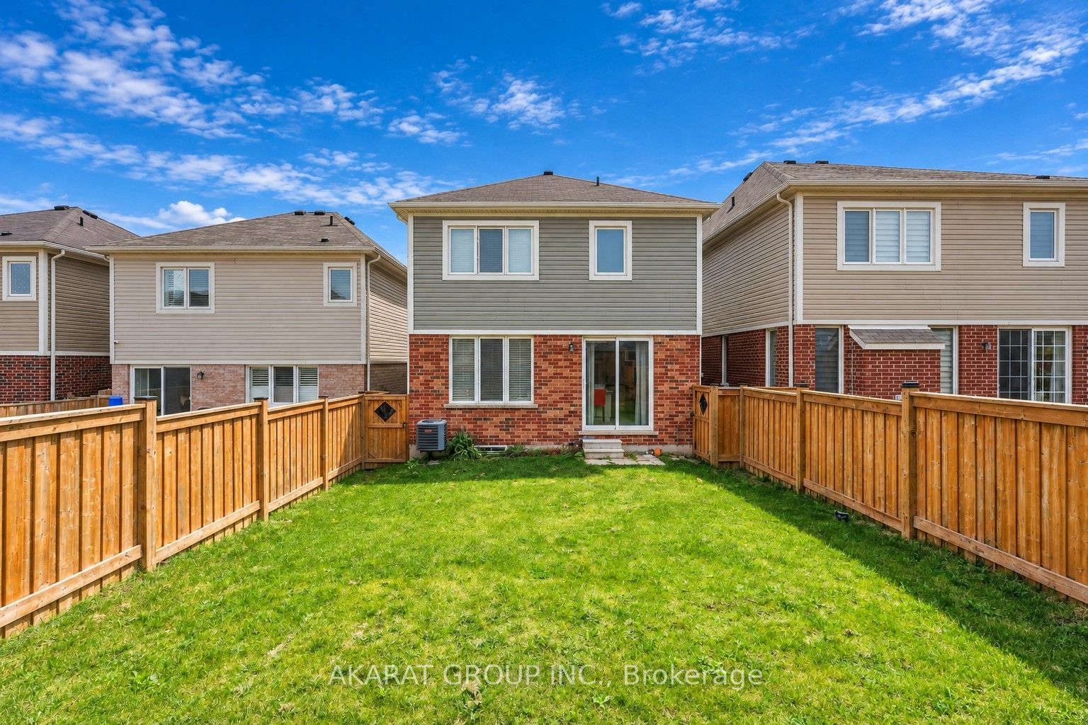 31 Pickett Place Property Photo 45