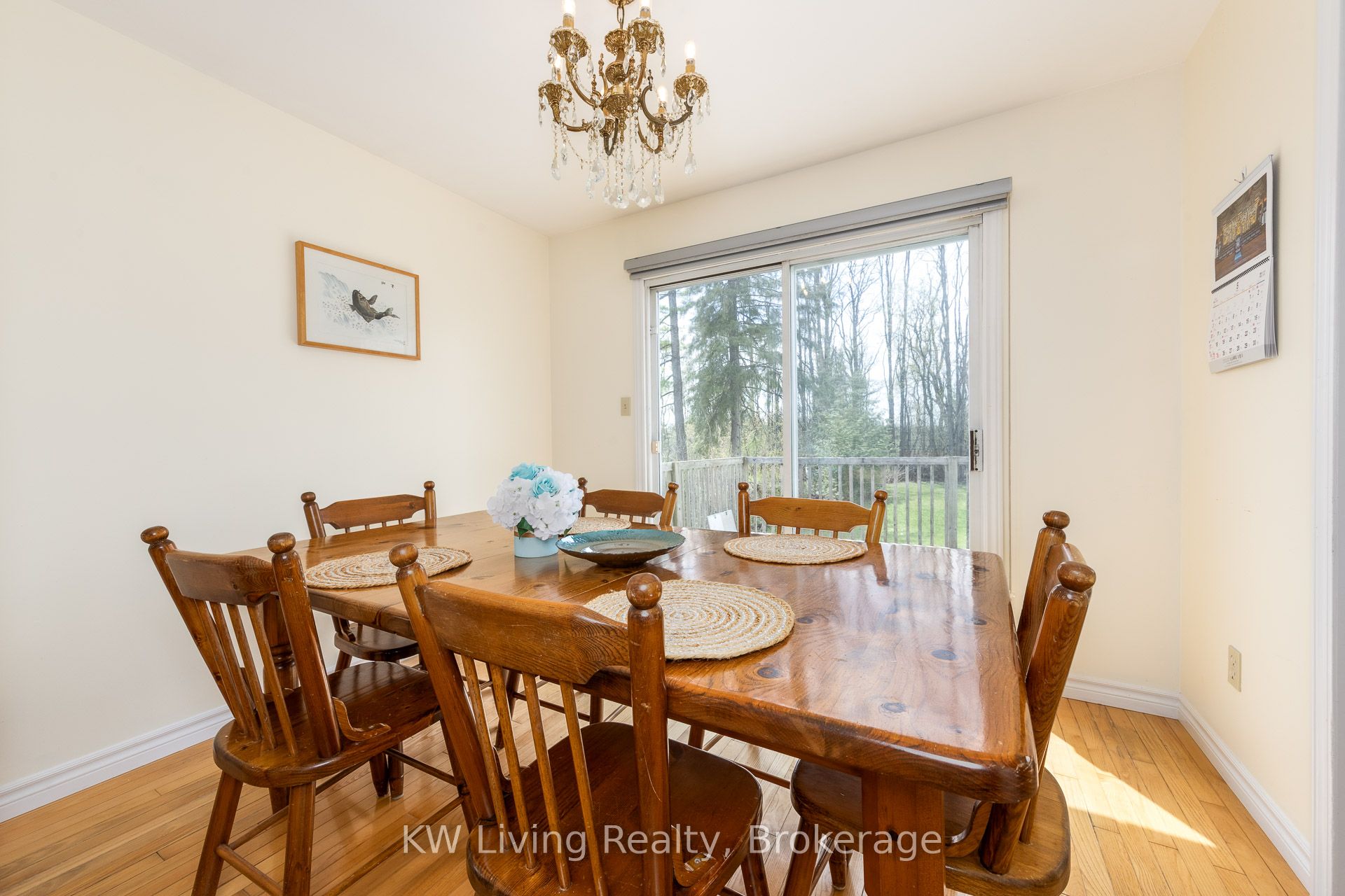 833 Fairbairn Street Property Photo 15