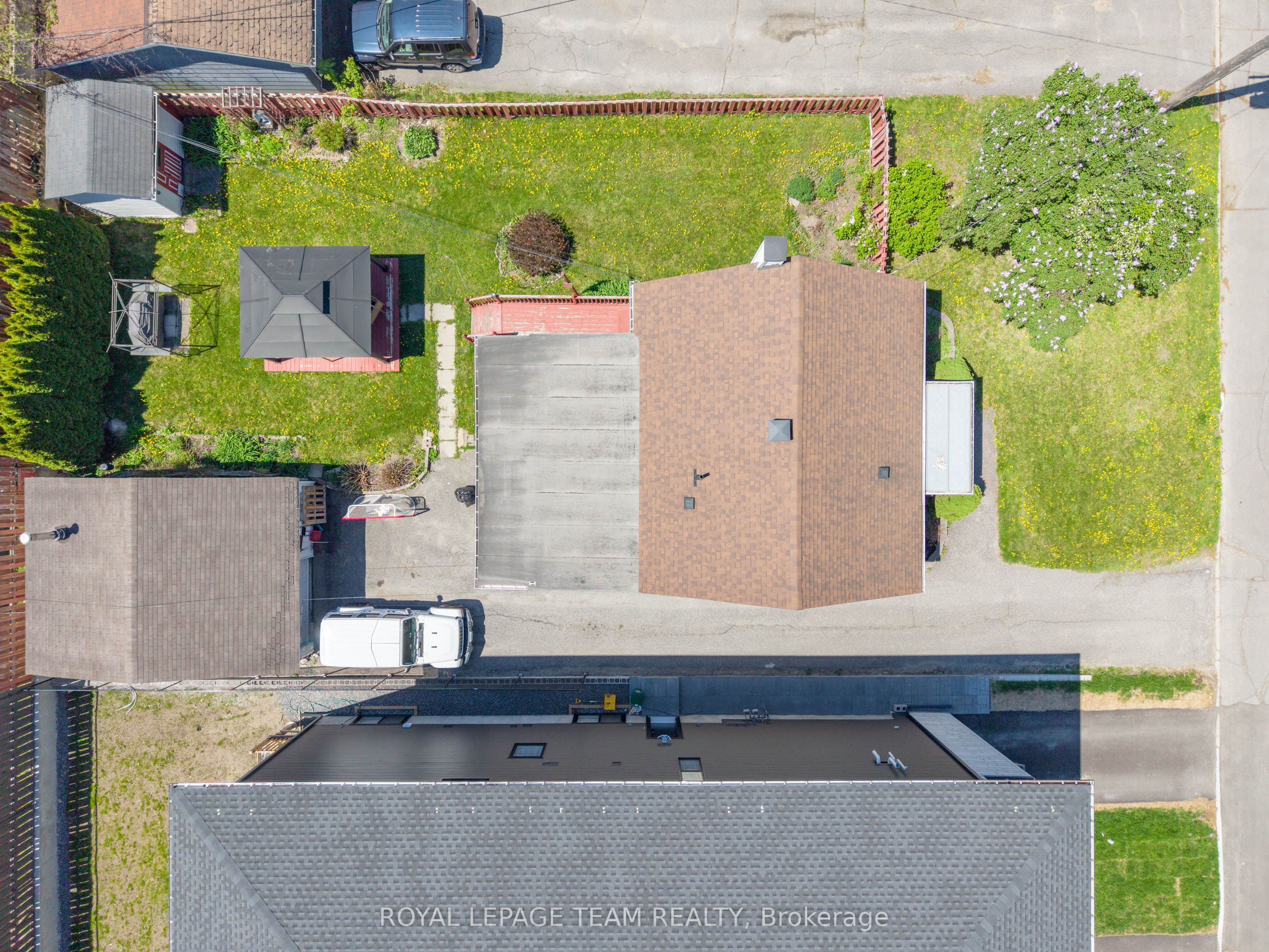 464 Mutual Street Property Photo 10