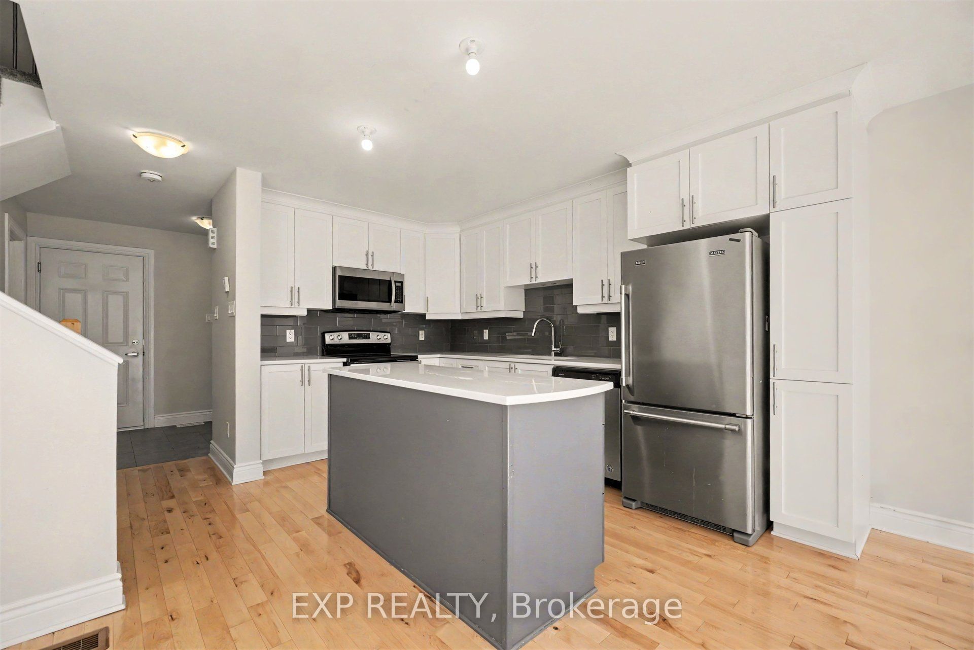 202 St Malo Place Property Photo 11