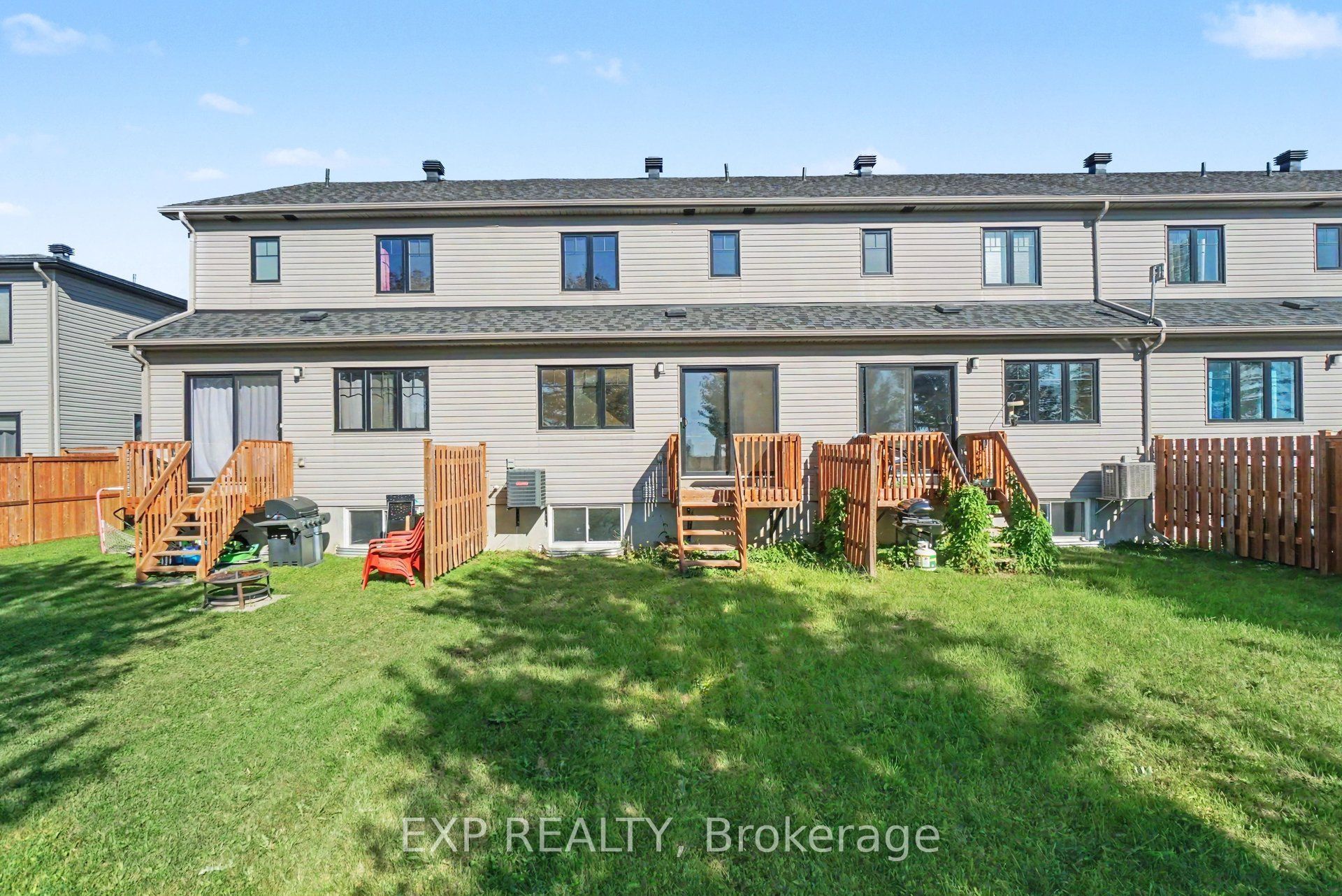 202 St Malo Place Property Photo 38