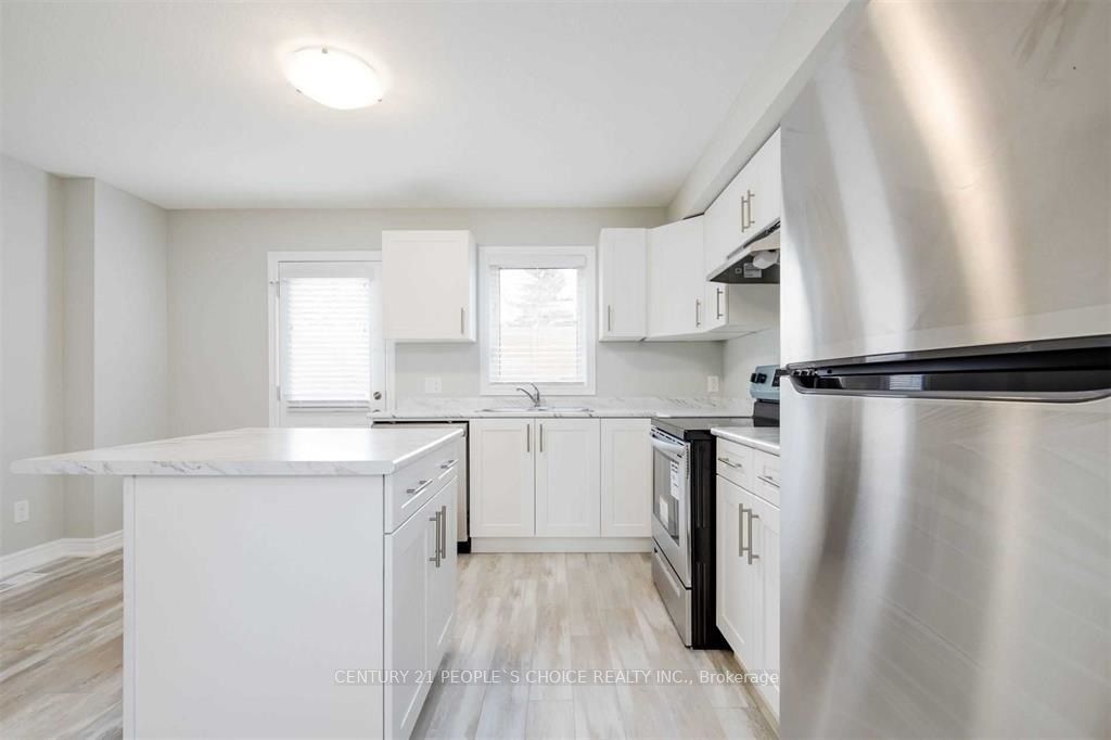 7768 Ascot Circle 75 Property Photo 6