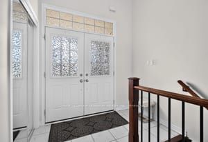 7 Pickett Place Property Photo 5