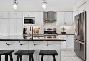 7 Pickett Place Property Photo 18