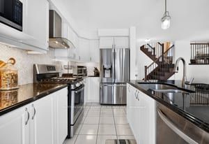 7 Pickett Place Property Photo 19