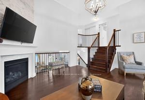7 Pickett Place Property Photo 28