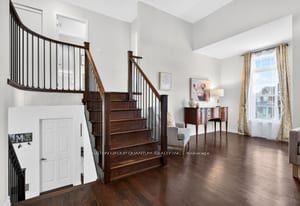 7 Pickett Place Property Photo 31
