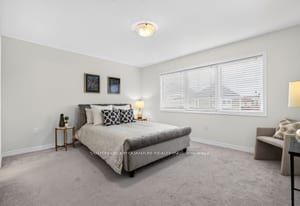 7 Pickett Place Property Photo 36