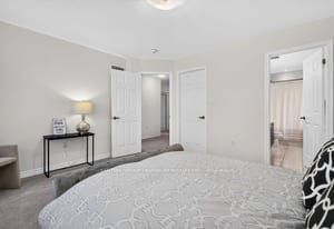 7 Pickett Place Property Photo 37