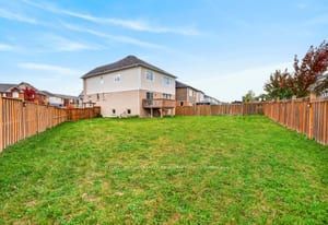 7 Pickett Place Property Photo 44