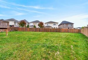 7 Pickett Place Property Photo 45