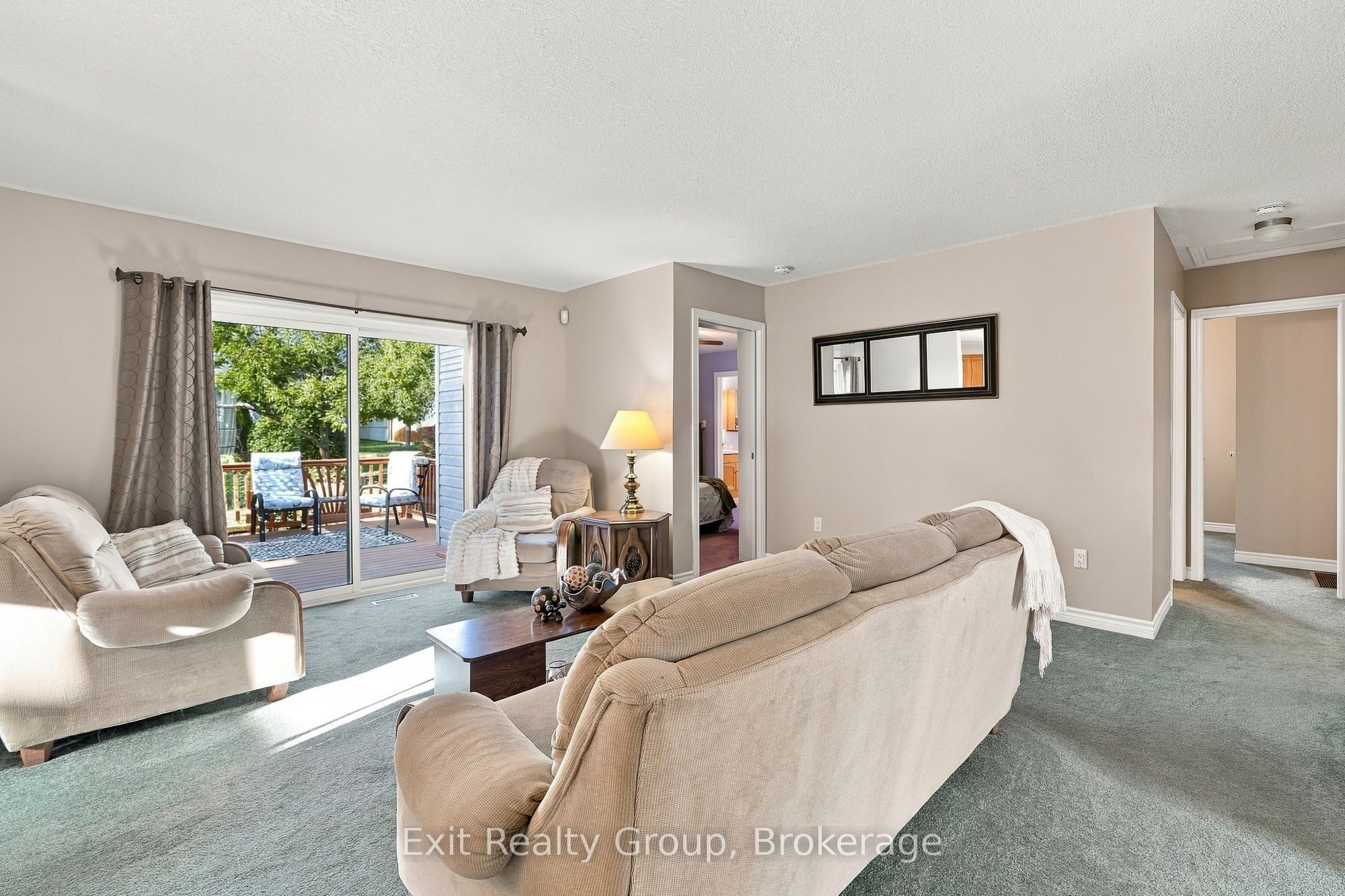 17 Aletha Drive Property Photo 11