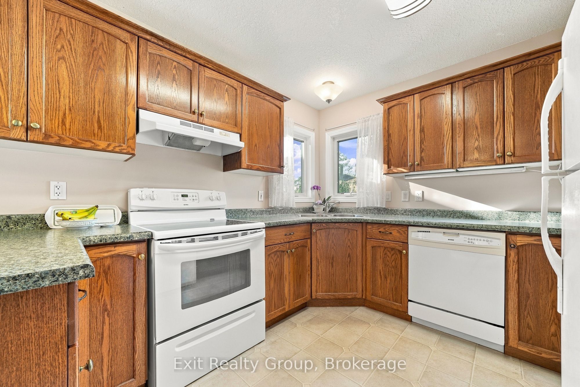 17 Aletha Drive Property Photo 15