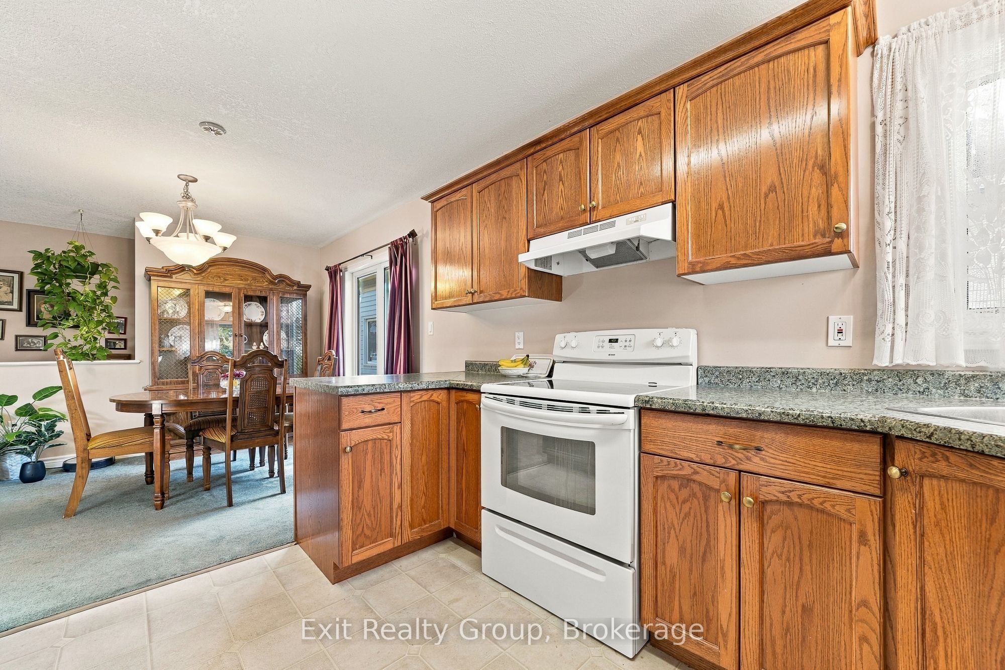 17 Aletha Drive Property Photo 16