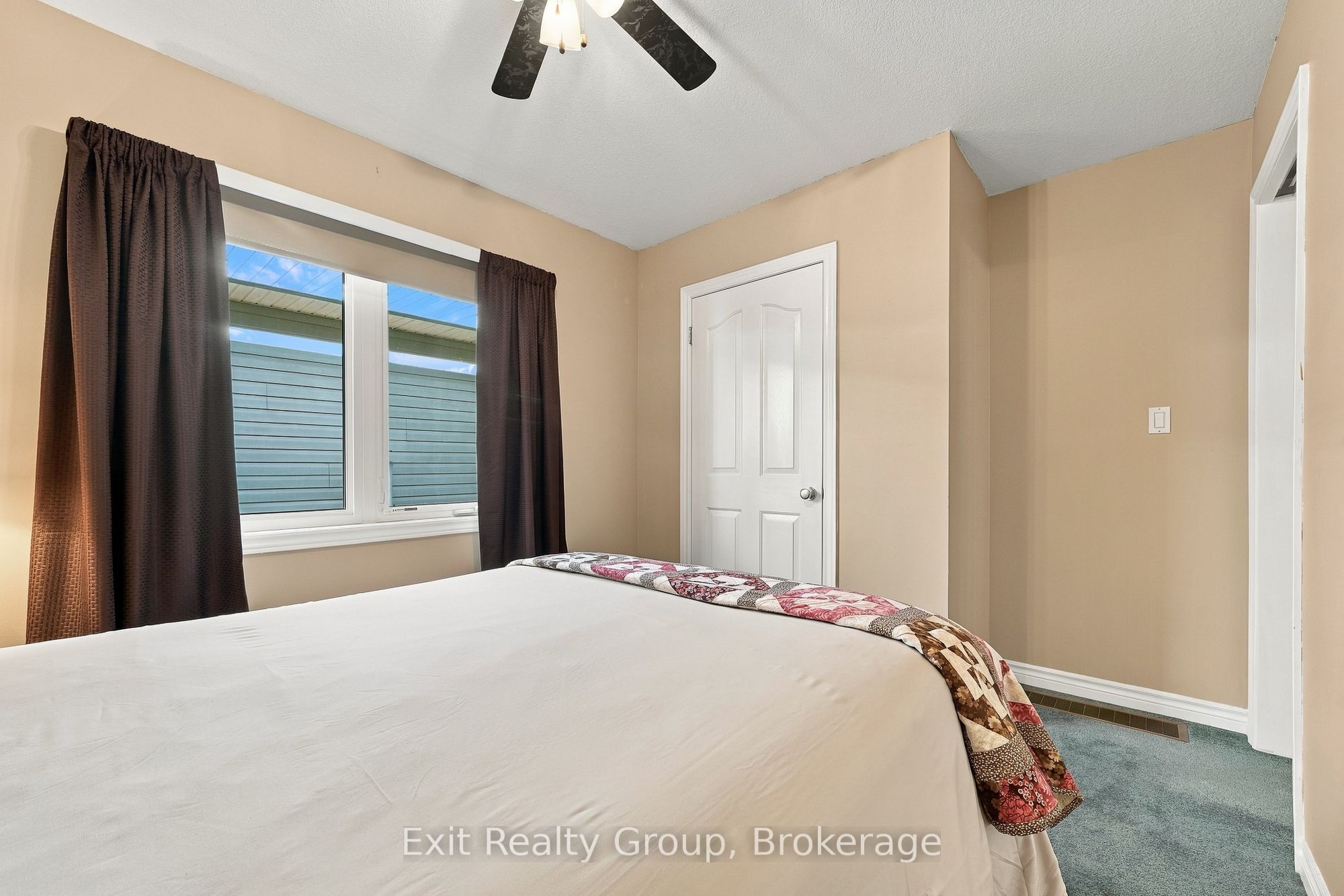 17 Aletha Drive Property Photo 23