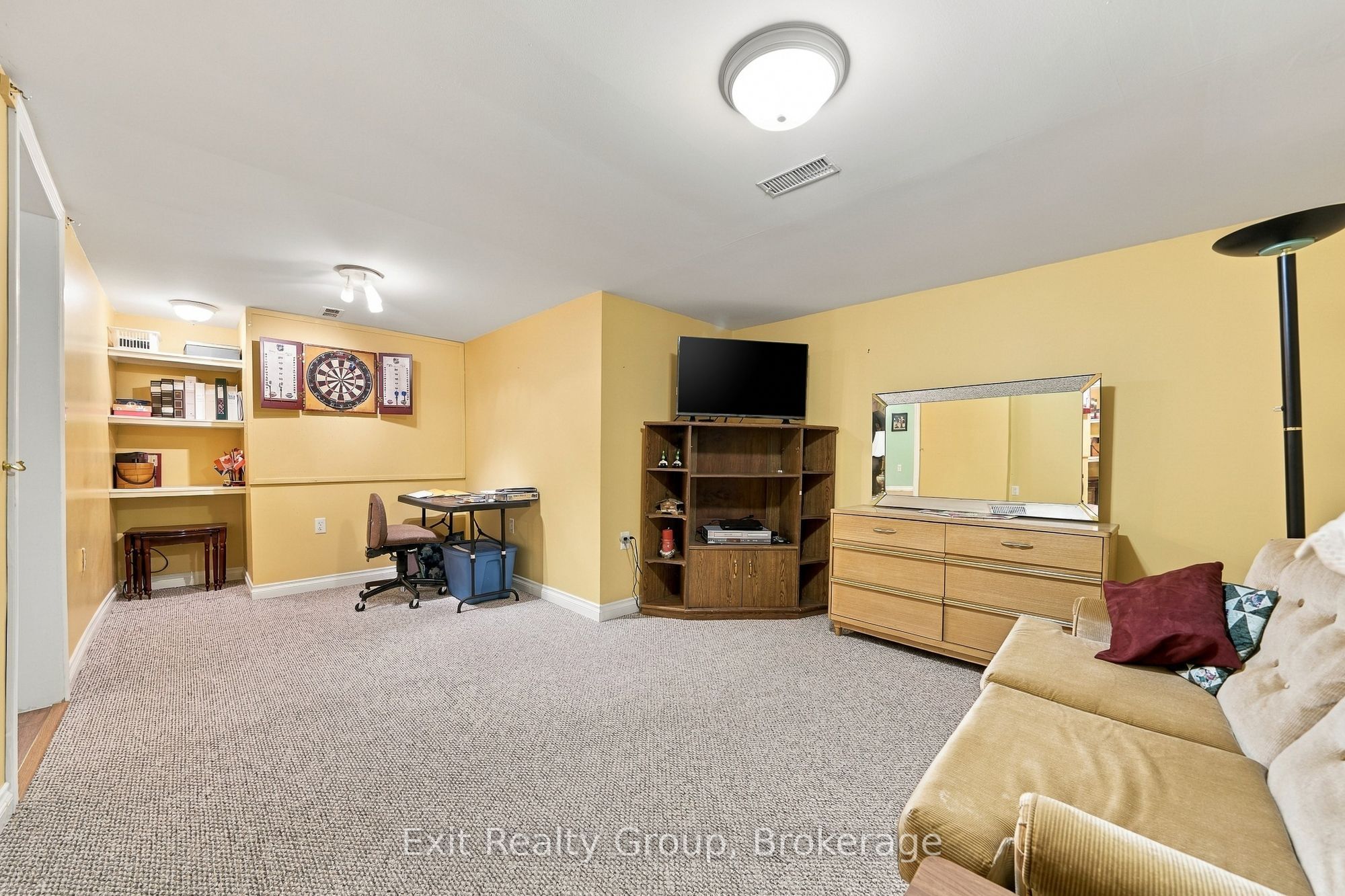 17 Aletha Drive Property Photo 29