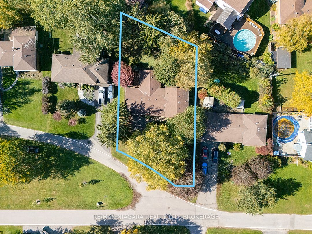 29 Runnymede Road Property Photo 2