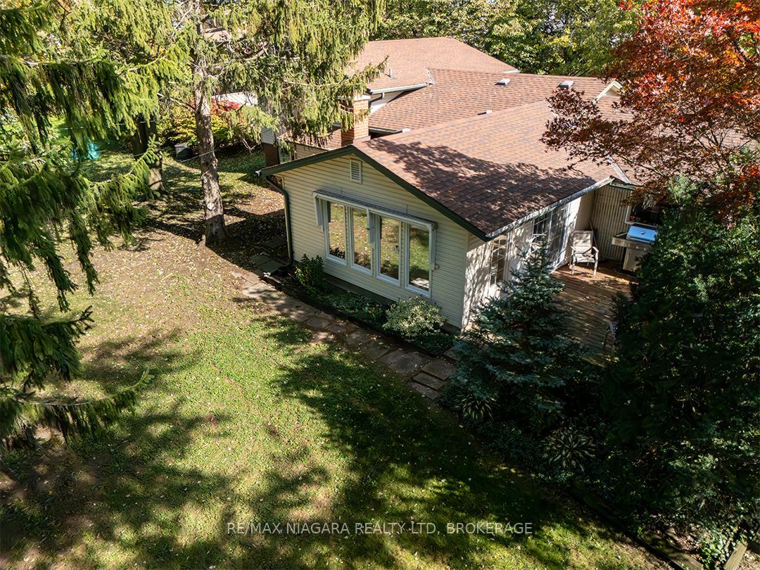 29 Runnymede Road Property Photo 3