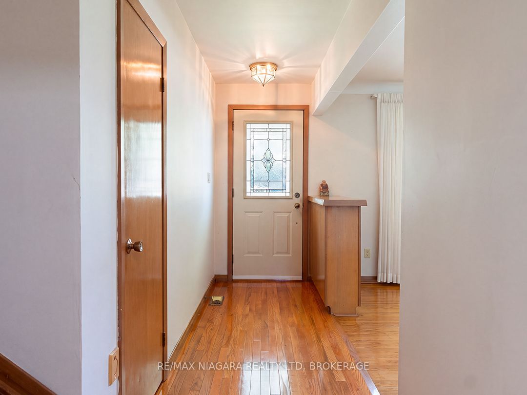 29 Runnymede Road Property Photo 5