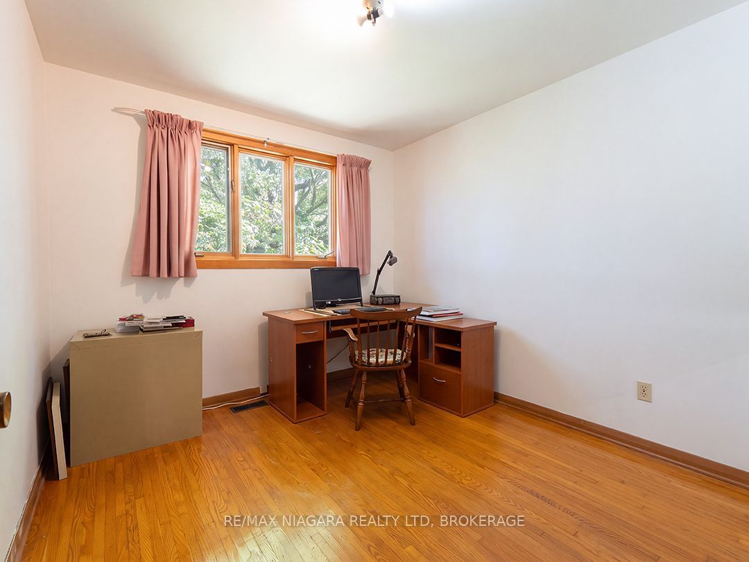 29 Runnymede Road Property Photo 18