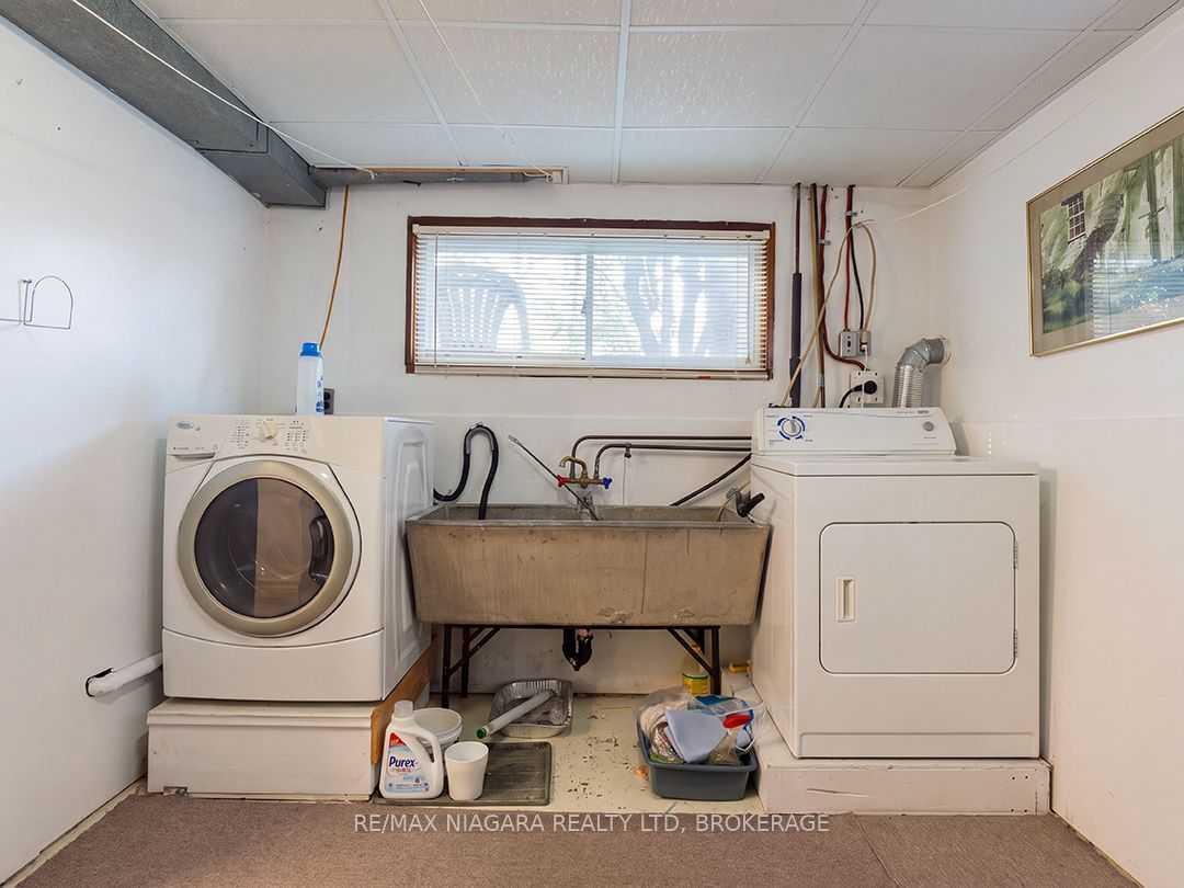 29 Runnymede Road Property Photo 27