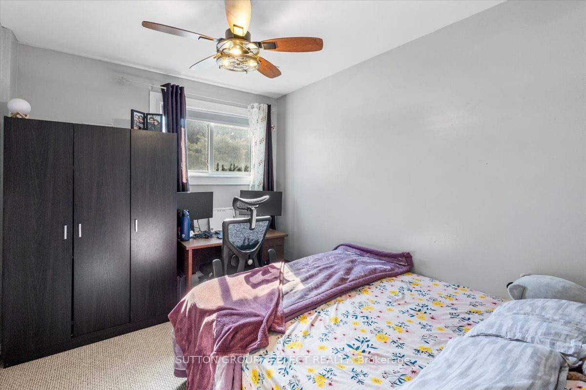 73 Gablewood Crescent Property Photo 18