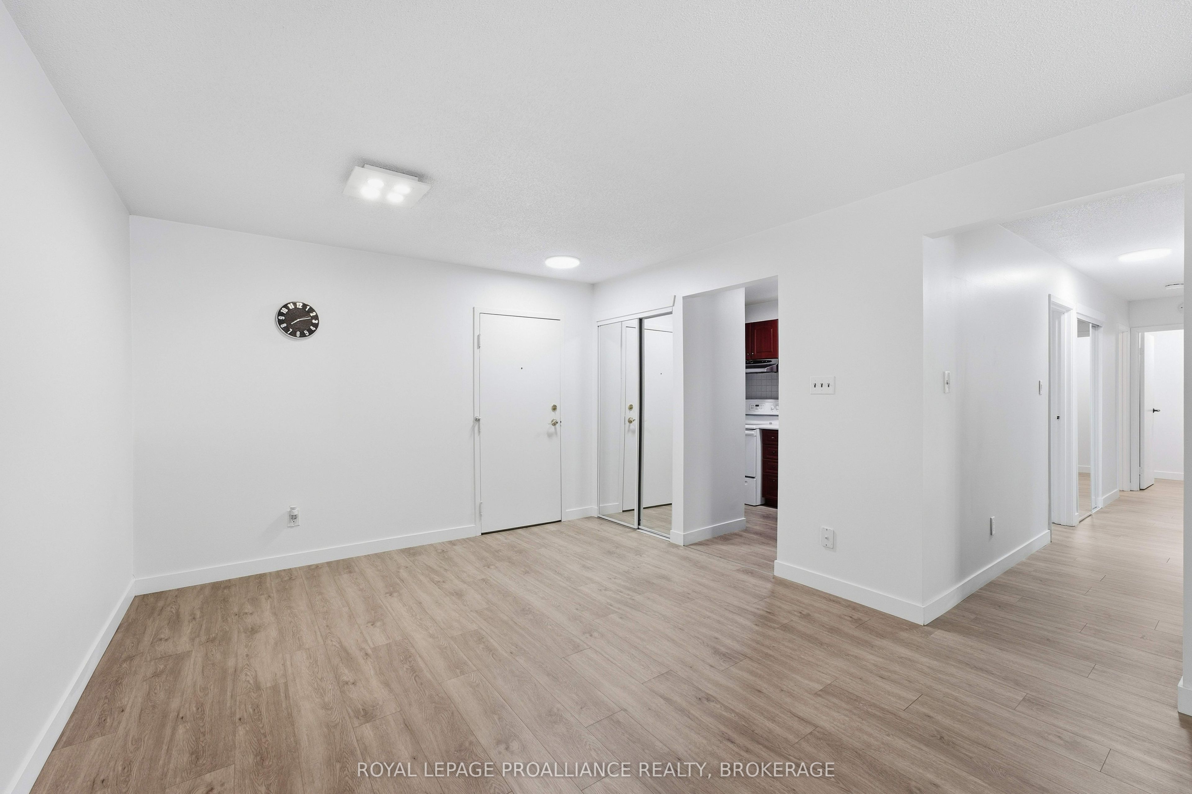 573 Armstrong Road 217 Property Photo 11