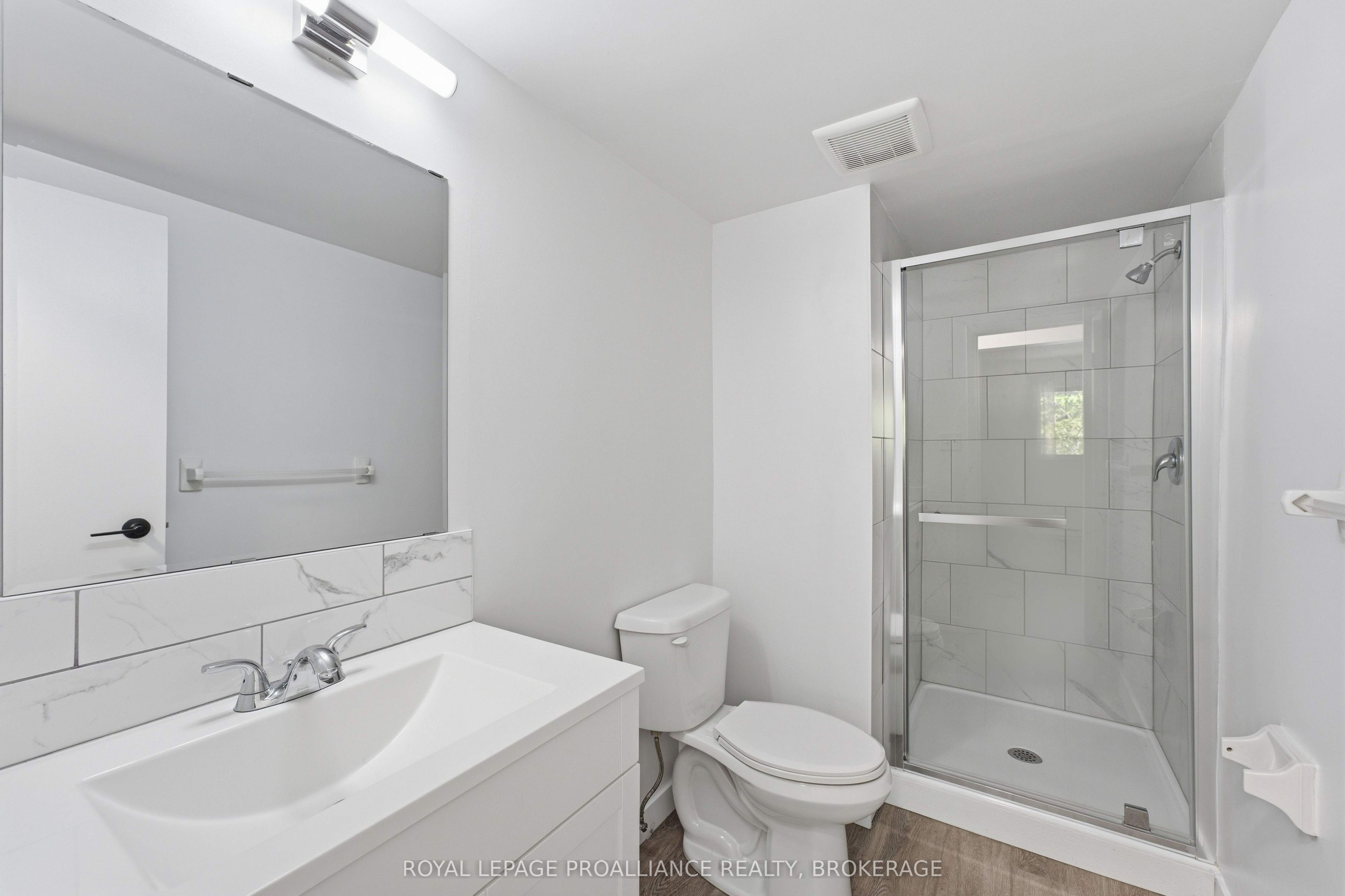 573 Armstrong Road 217 Property Photo 31