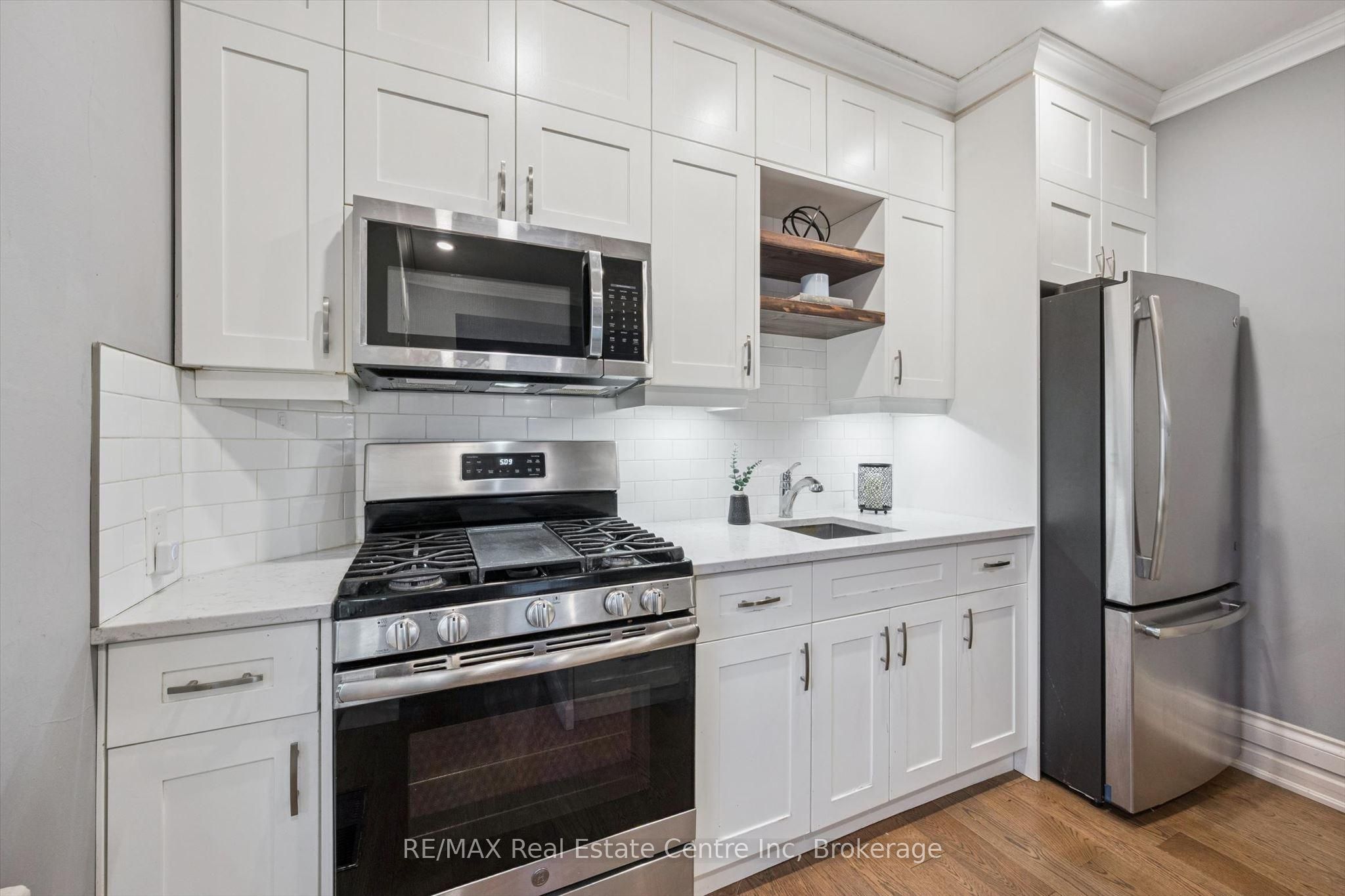 11 Neeve Street Property Photo 10
