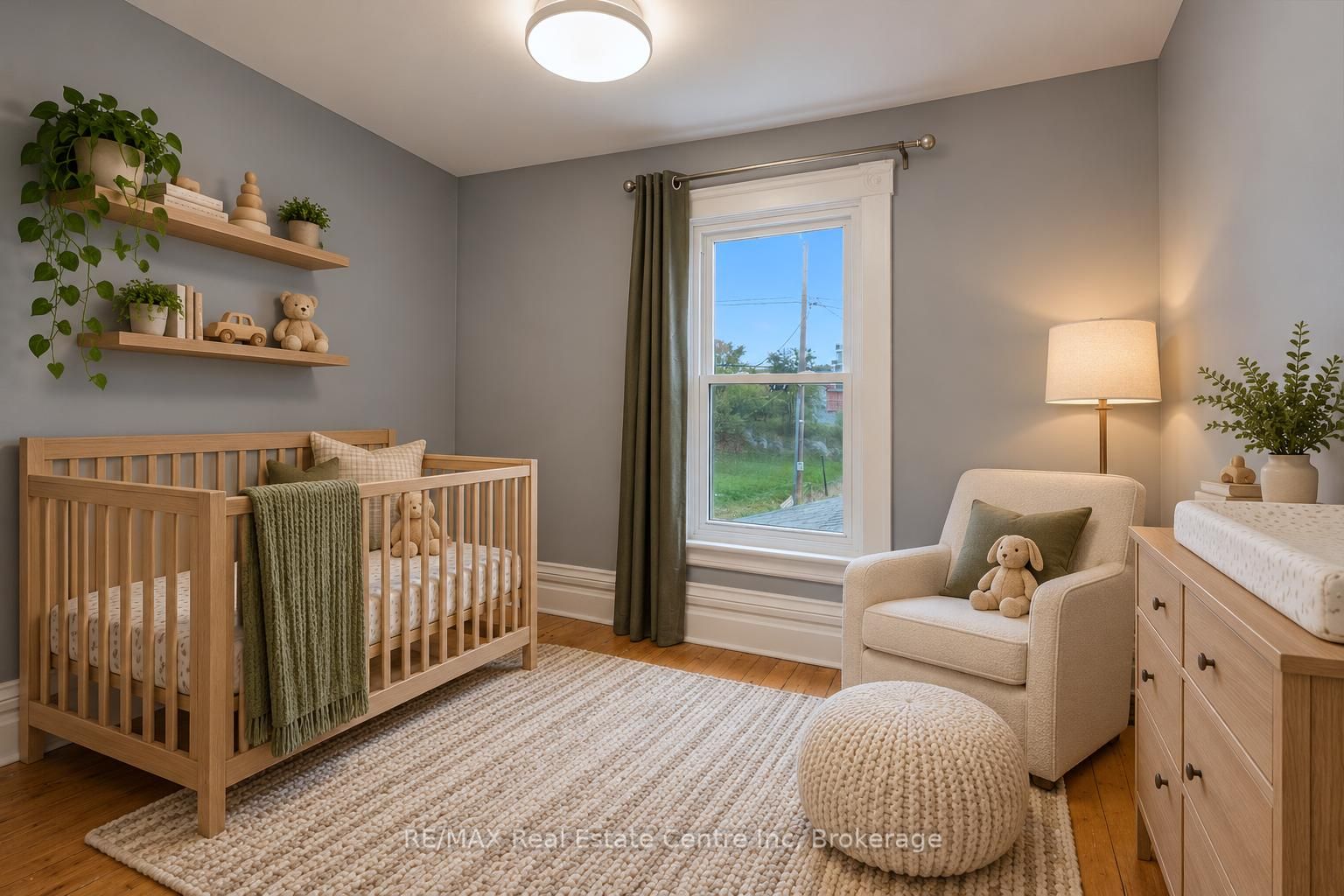 11 Neeve Street Property Photo 14