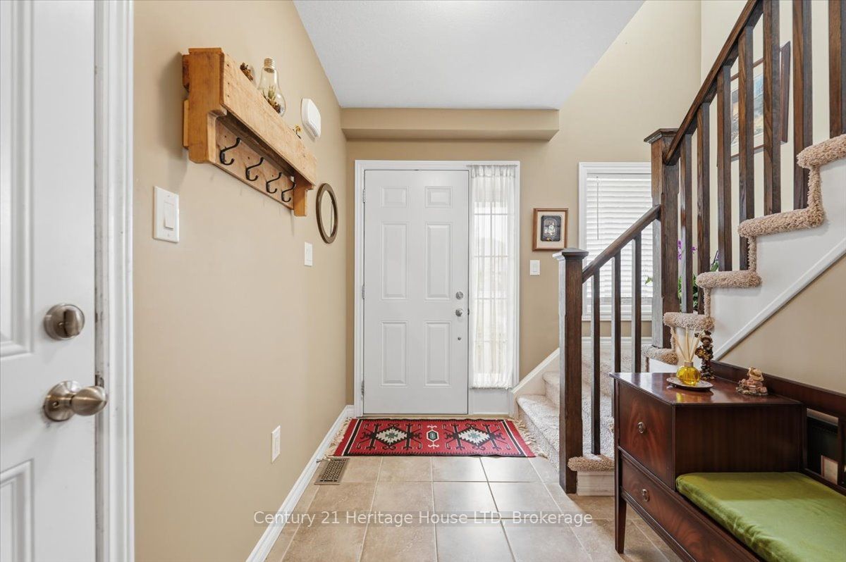 97 Abbott Place Property Photo 6