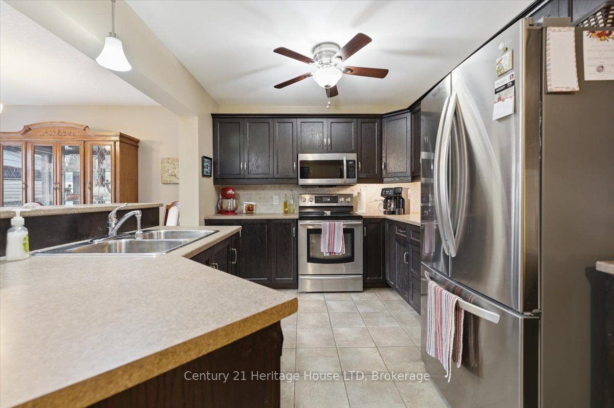 97 Abbott Place Property Photo 12