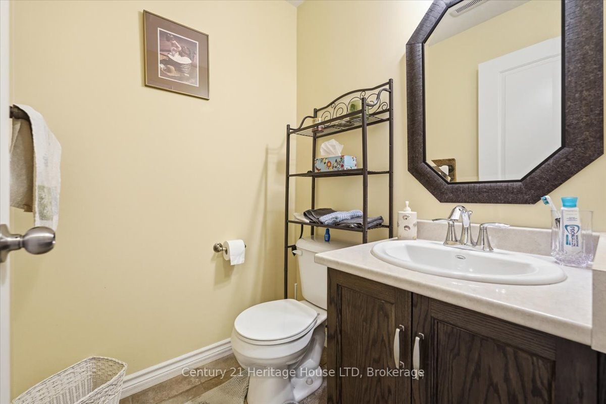 97 Abbott Place Property Photo 18