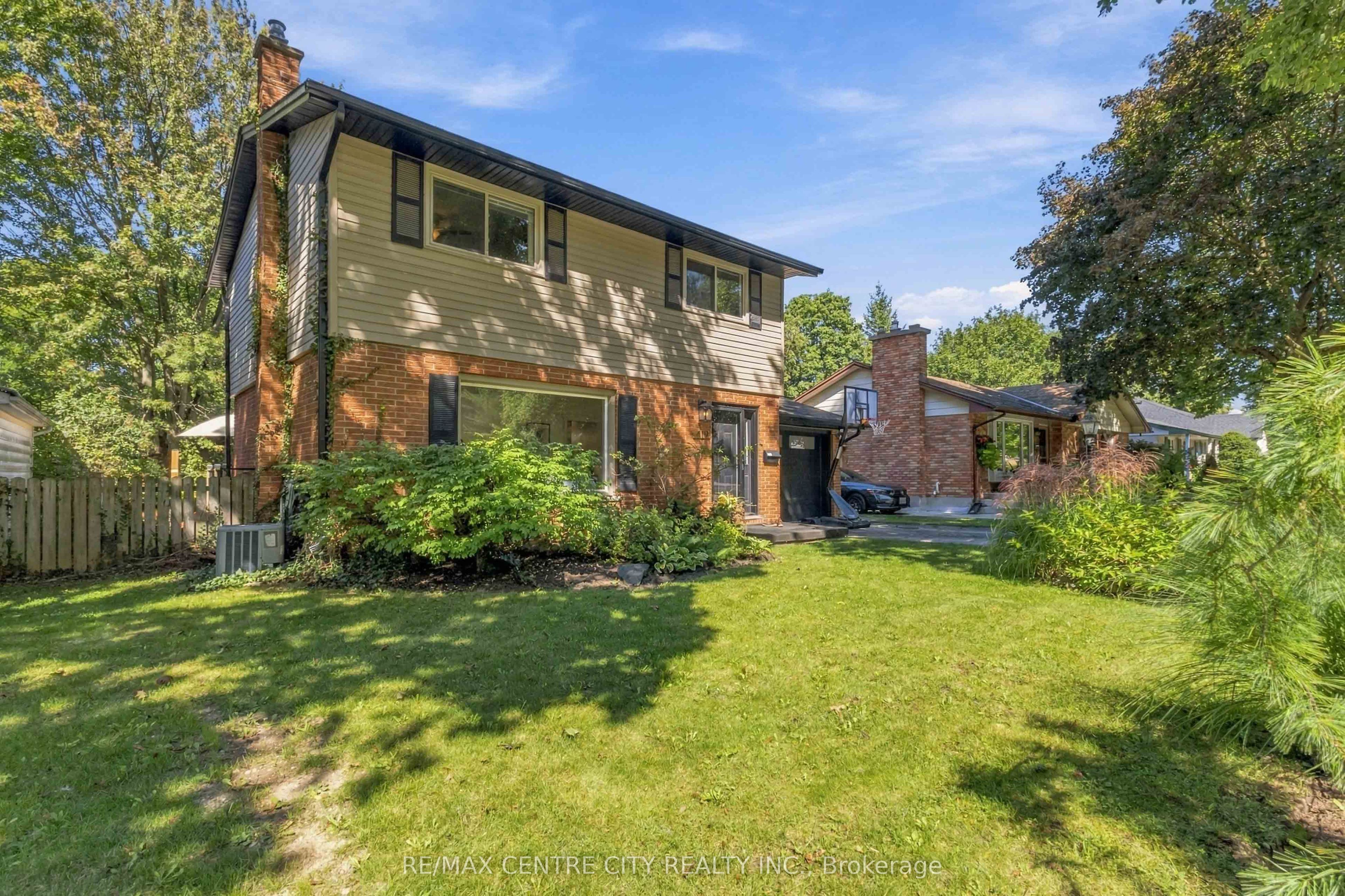 419 Briarhill Avenue Property Photo 2