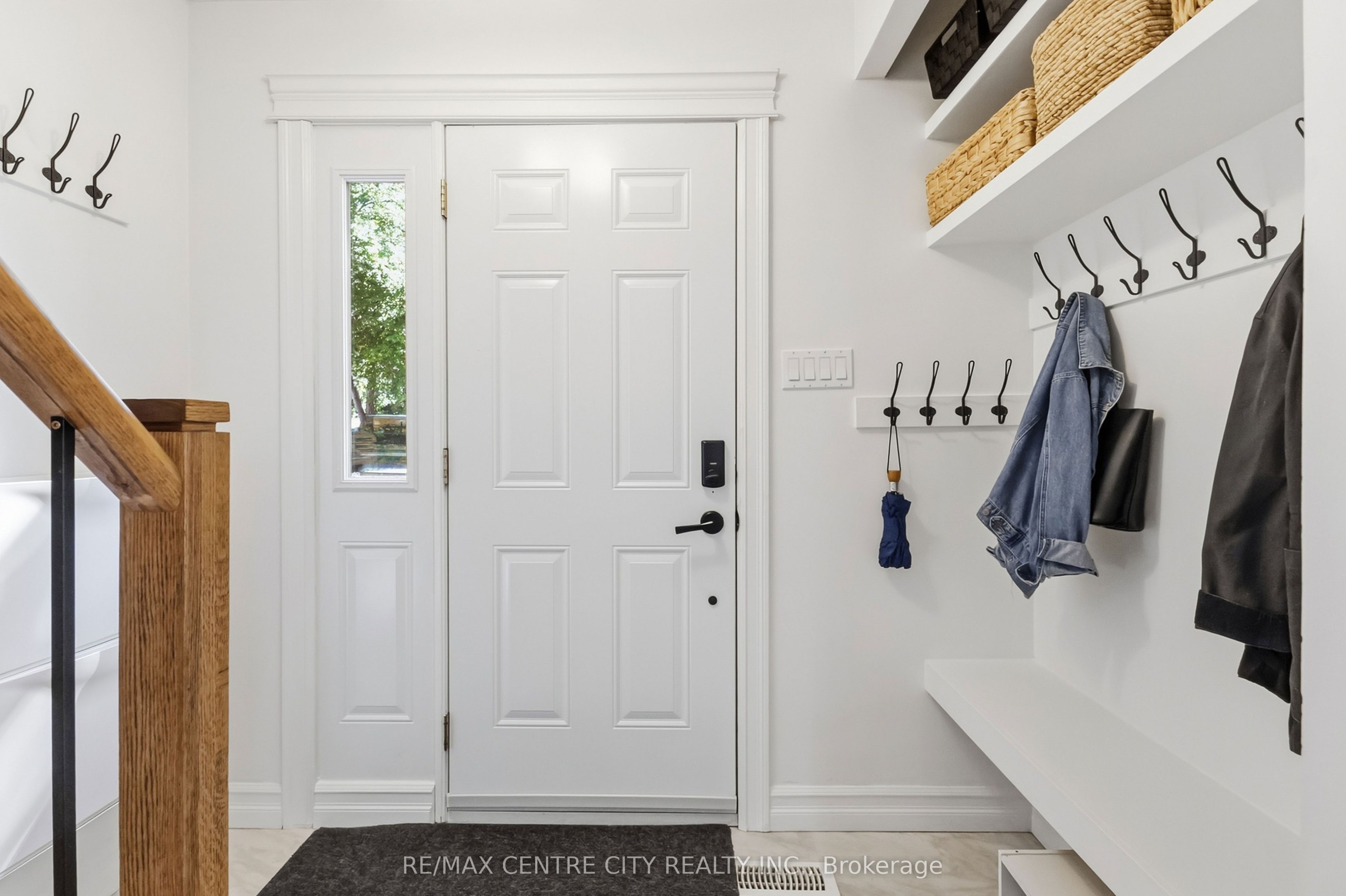 419 Briarhill Avenue Property Photo 4