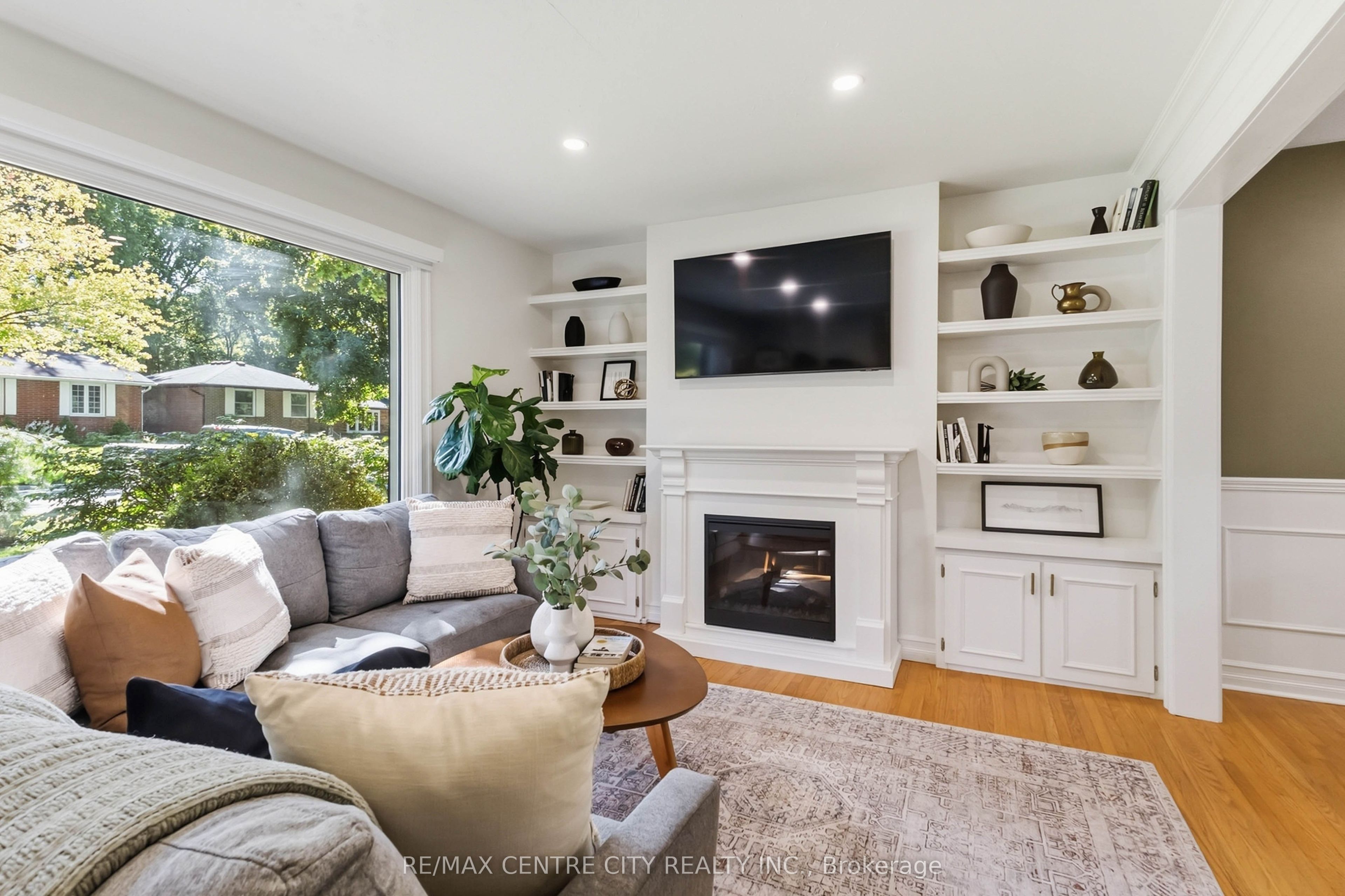 419 Briarhill Avenue Property Photo 6