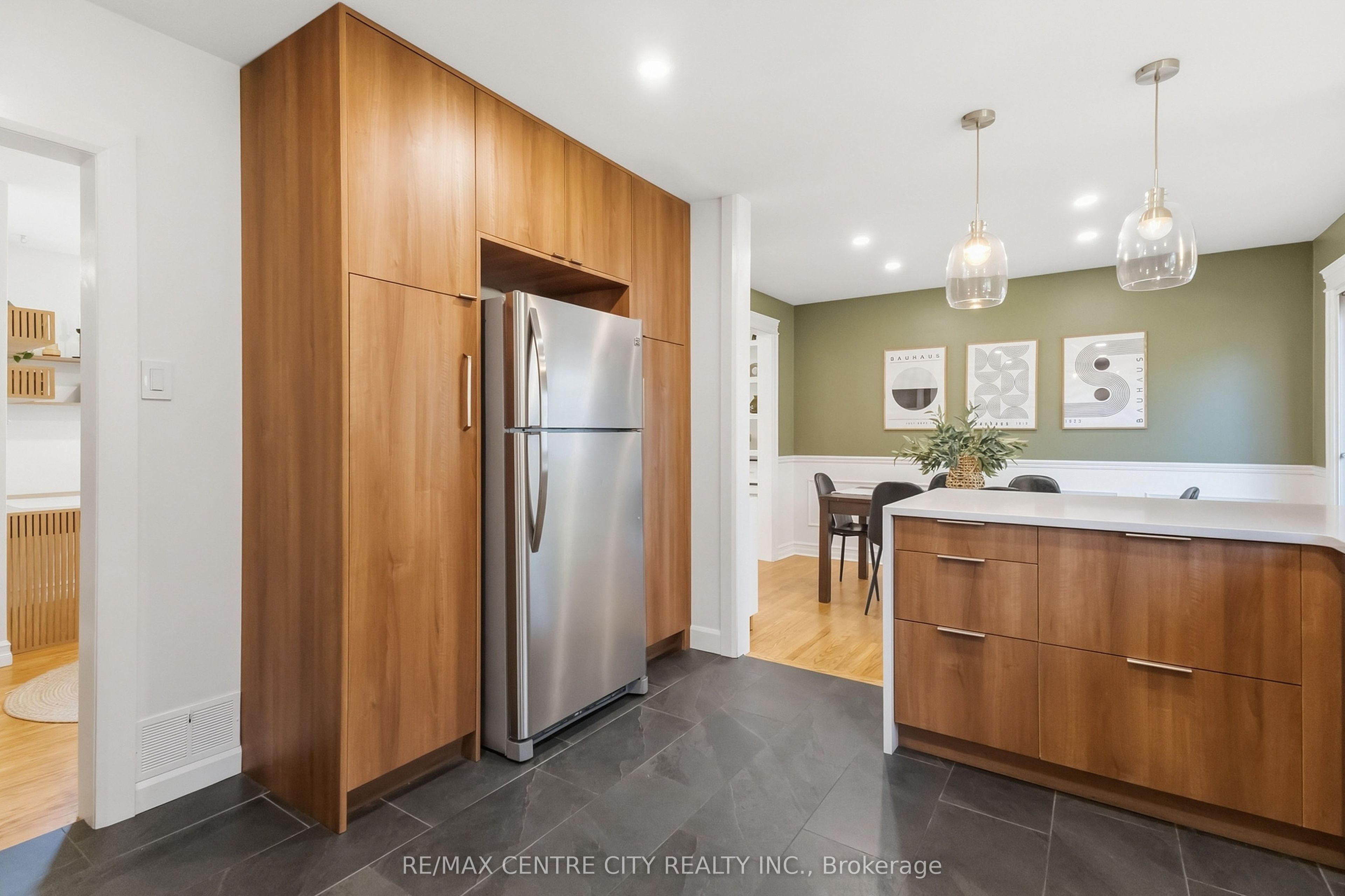 419 Briarhill Avenue Property Photo 16
