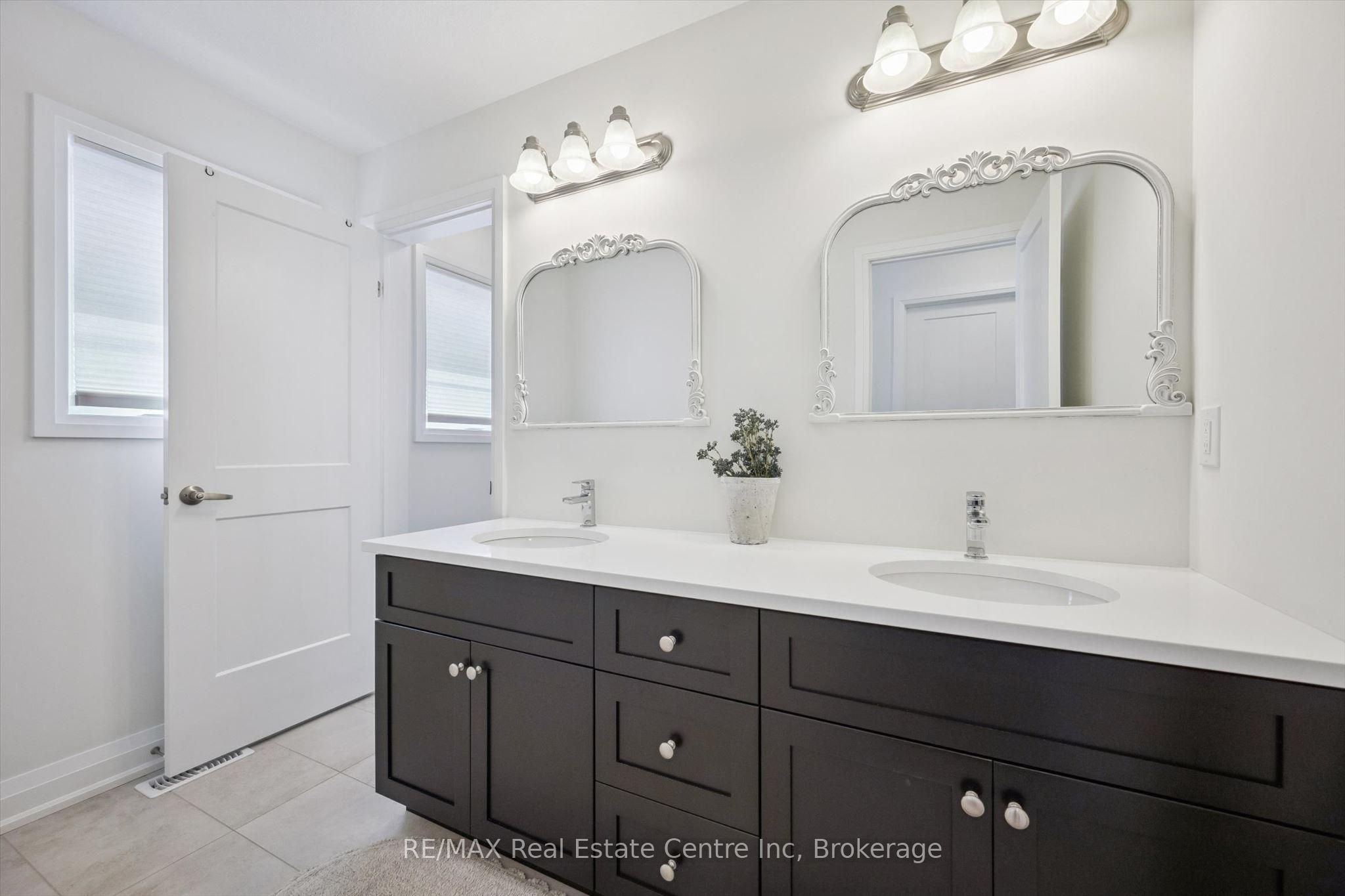 70 Imrie Road Property Photo 10