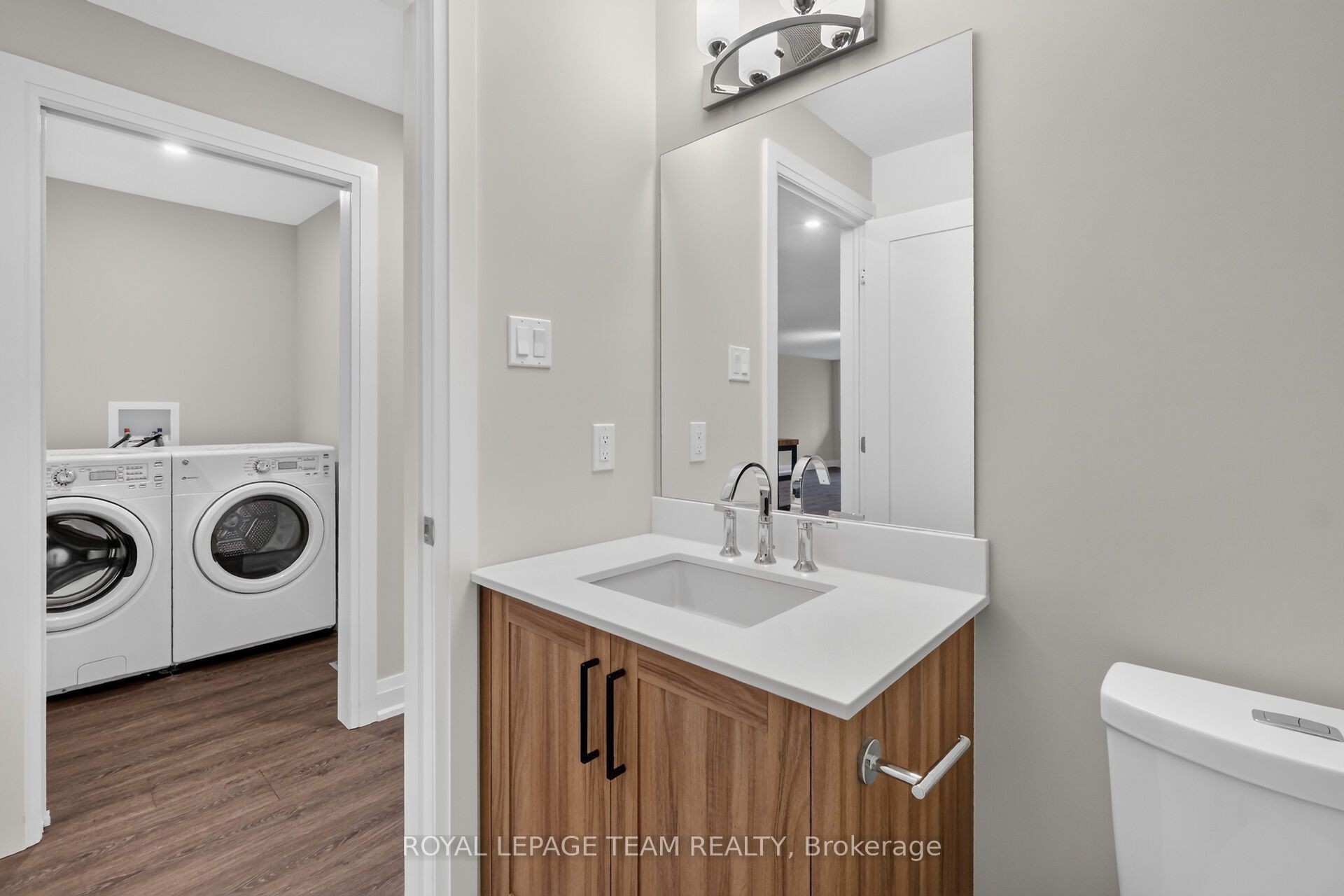 336 Tweedsmuir Avenue 2 Property Photo 31
