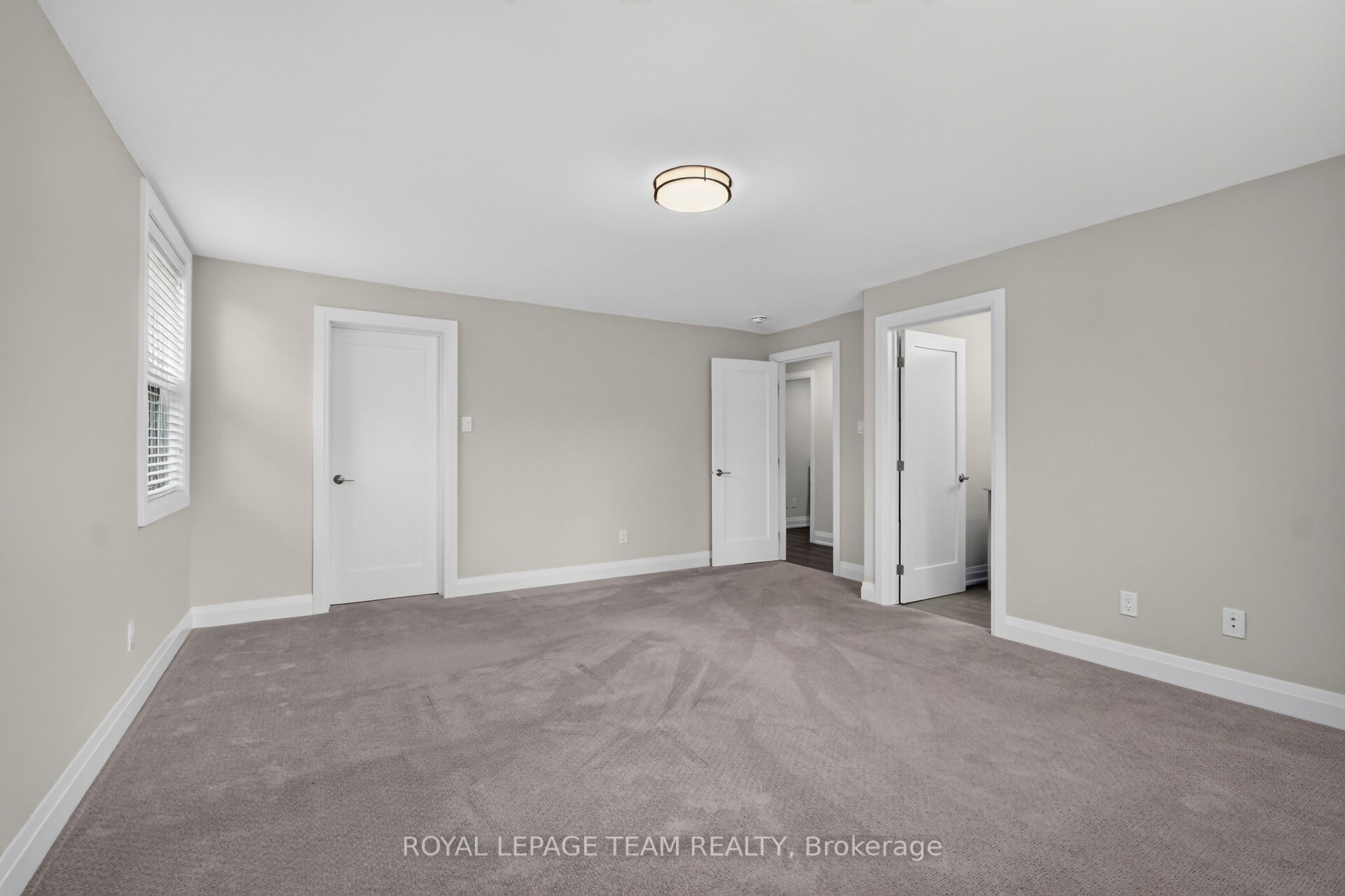 336 Tweedsmuir Avenue 2 Property Photo 35