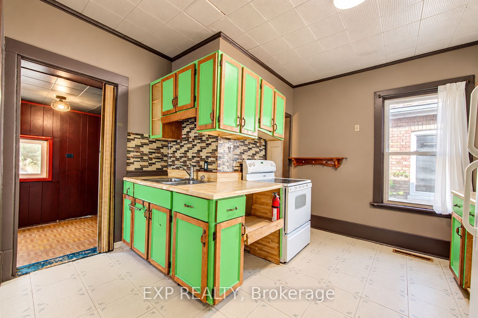46 Maitland Street Property Photo 7