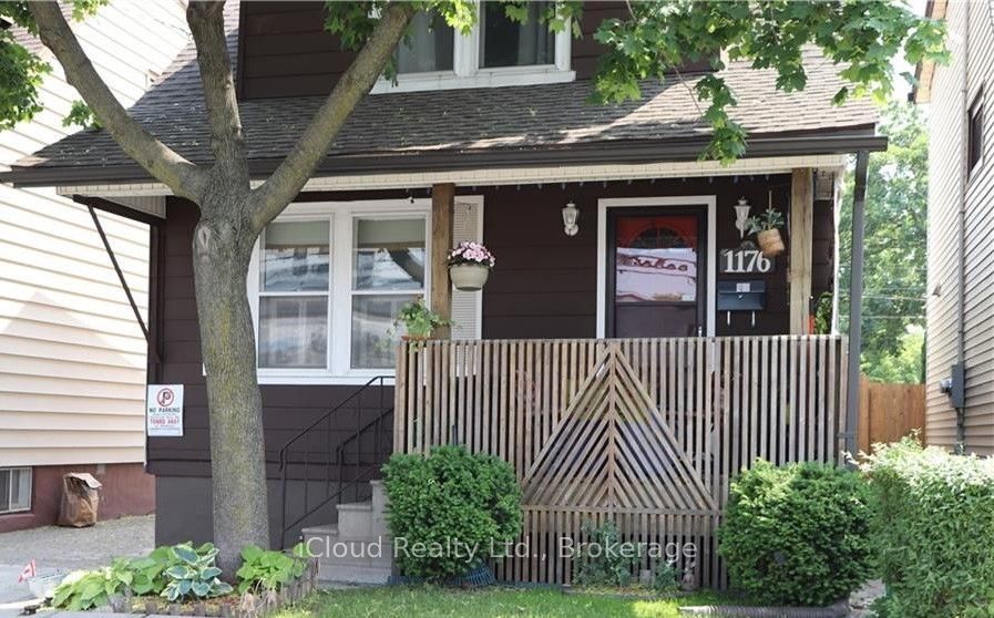 1176 Cannon Street E Main Property Photo 1