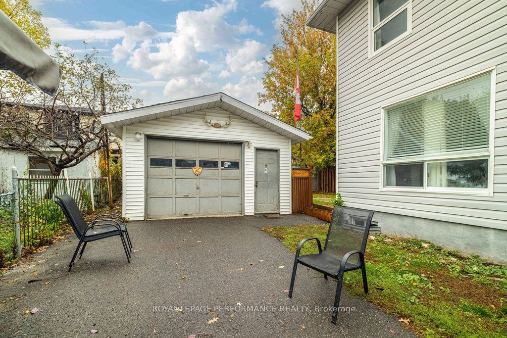 137 Genest Street Property Photo 44
