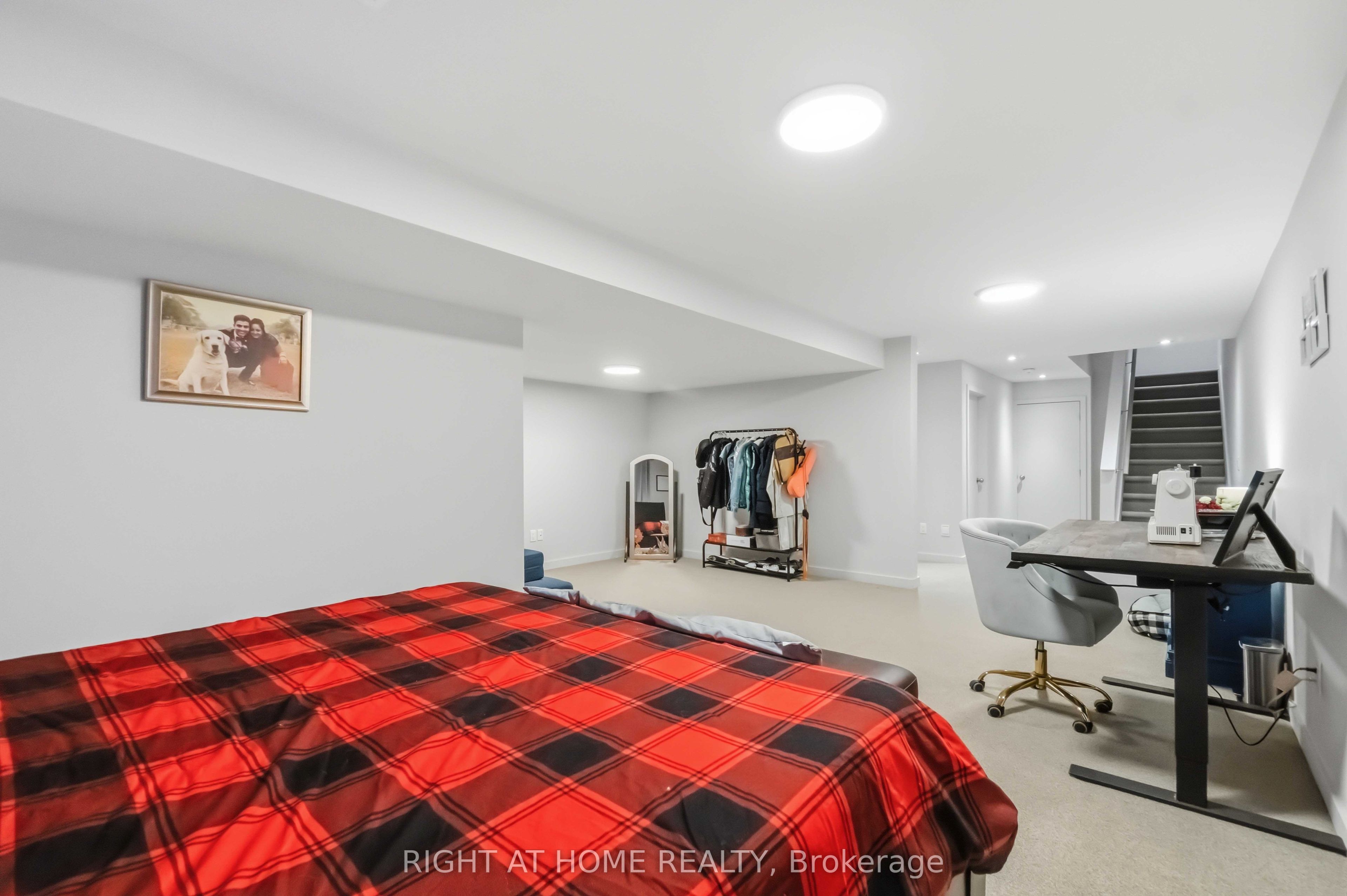359 Big Dipper Street Property Photo 31
