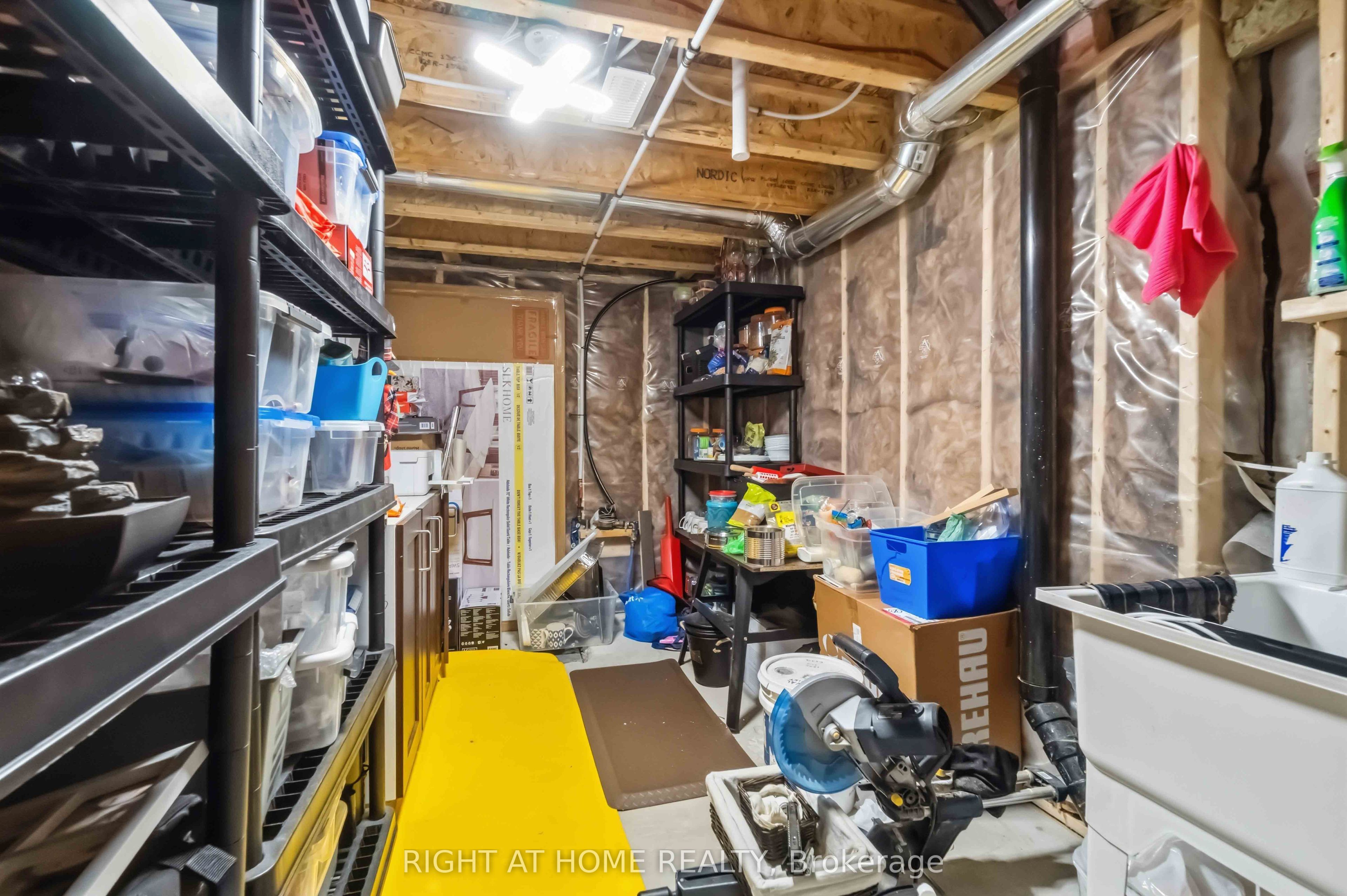359 Big Dipper Street Property Photo 33