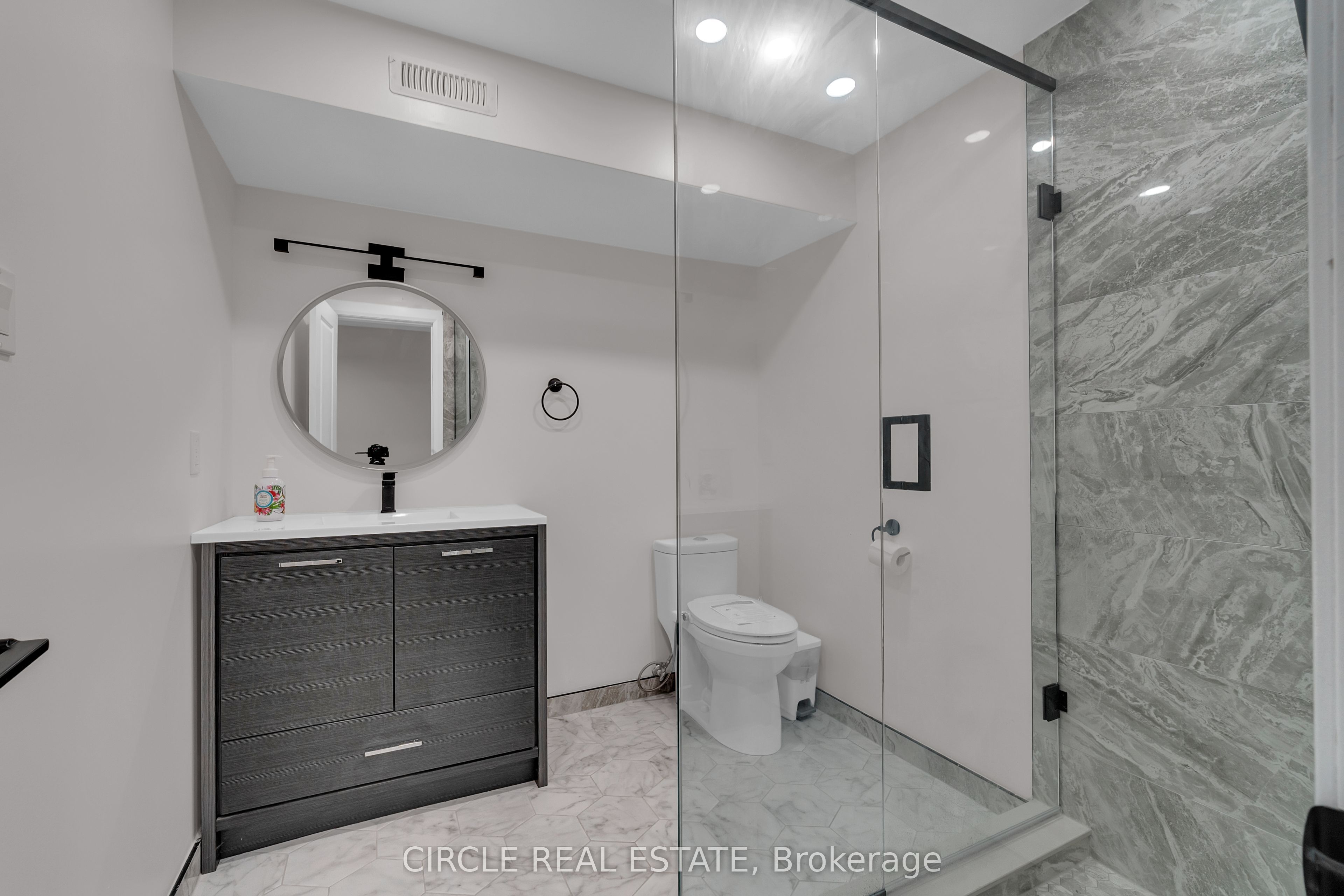 7116 Silver Creek Circle Property Photo 30