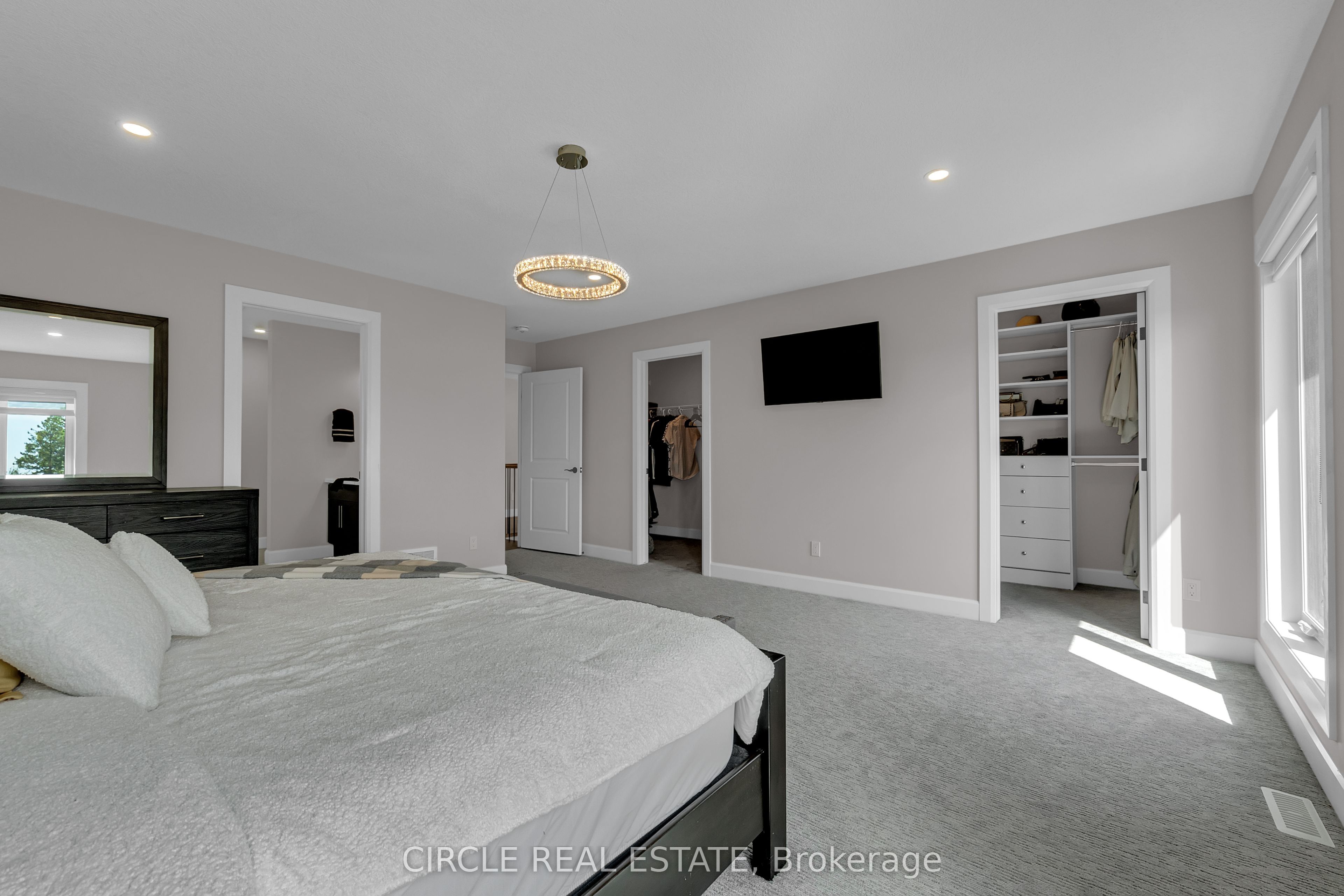 7116 Silver Creek Circle Property Photo 35