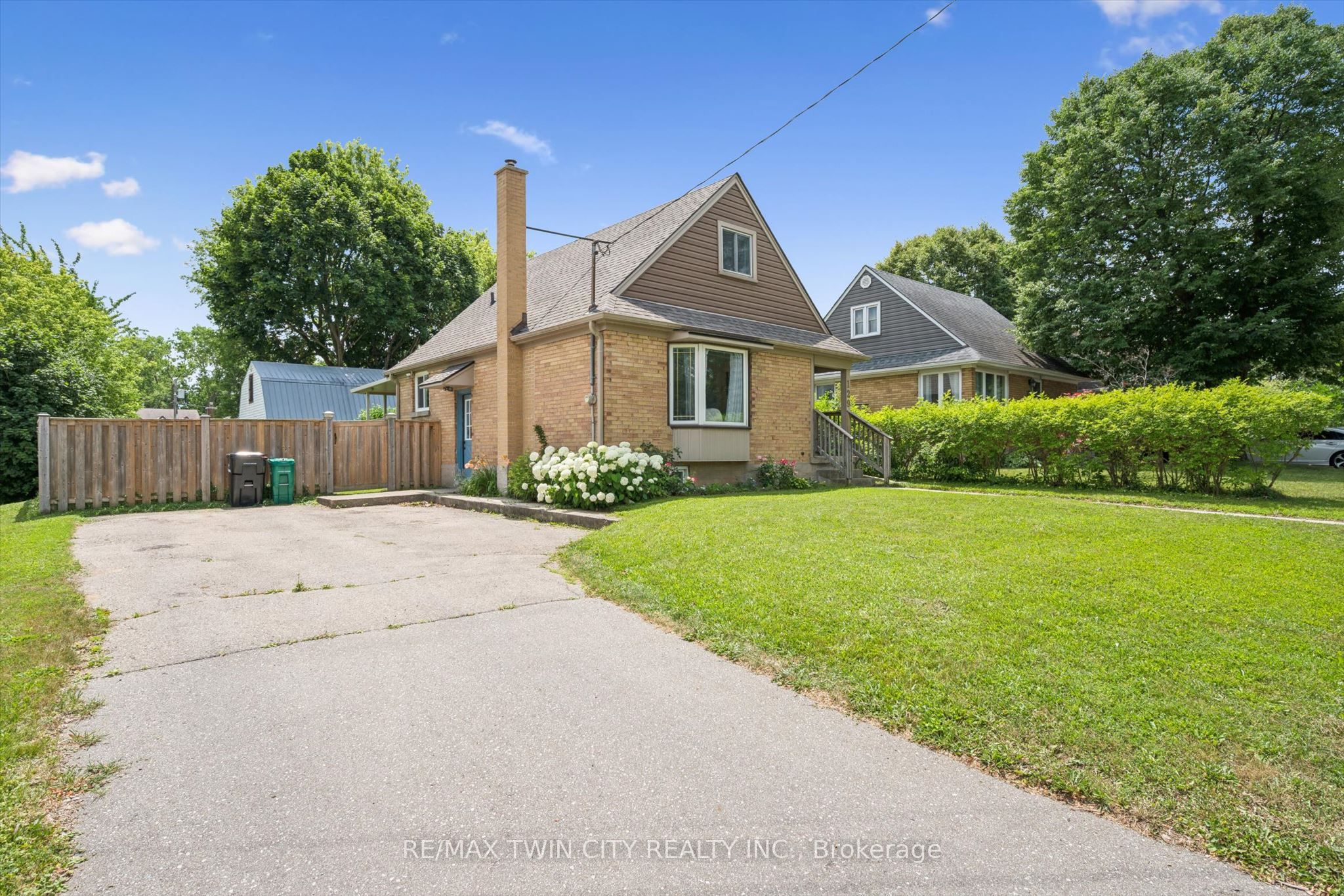 129 Florence Avenue Property Photo 20